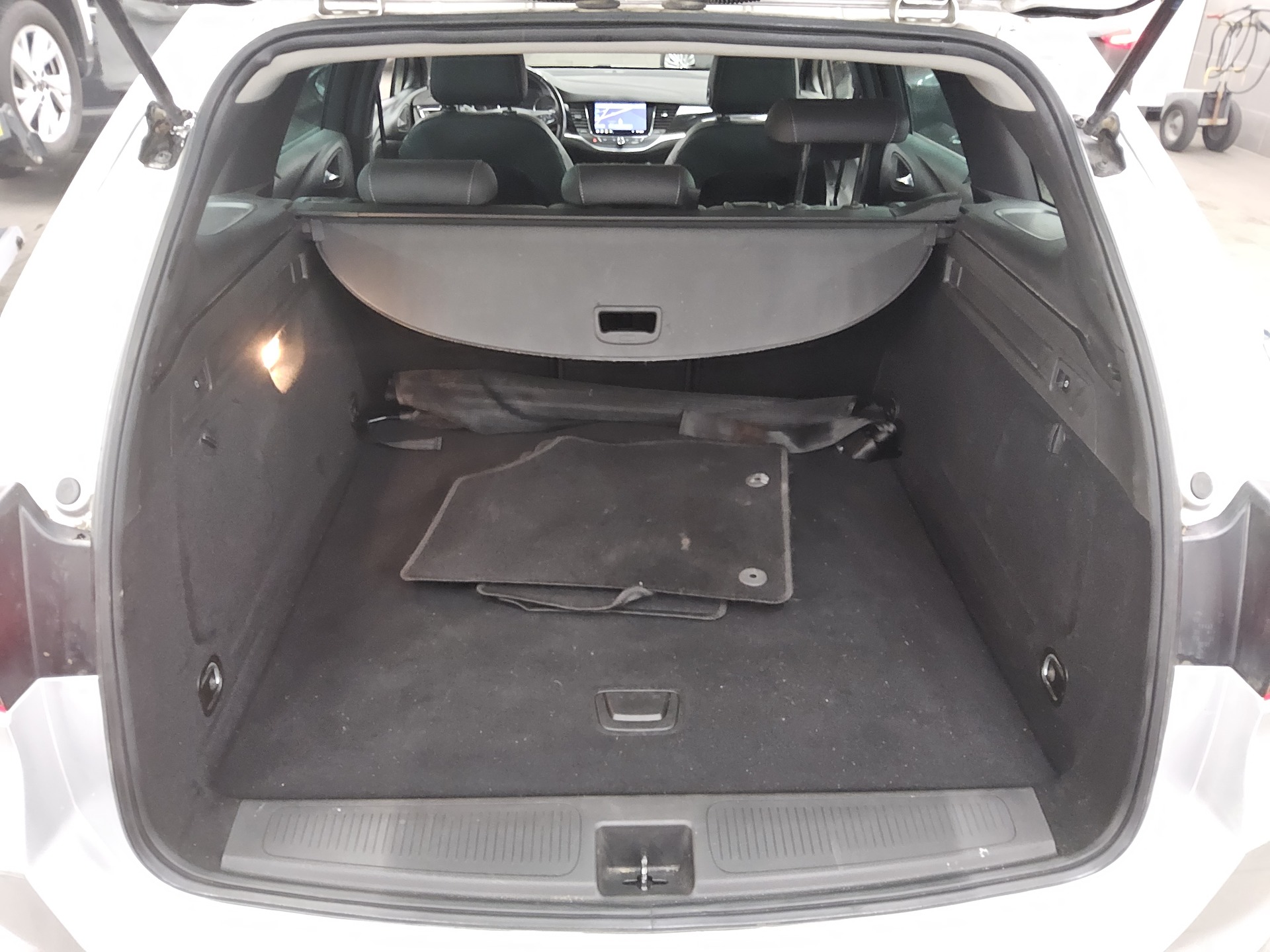 Opel Astra ST 1.5 D Navi LED T-Leder AHK 11