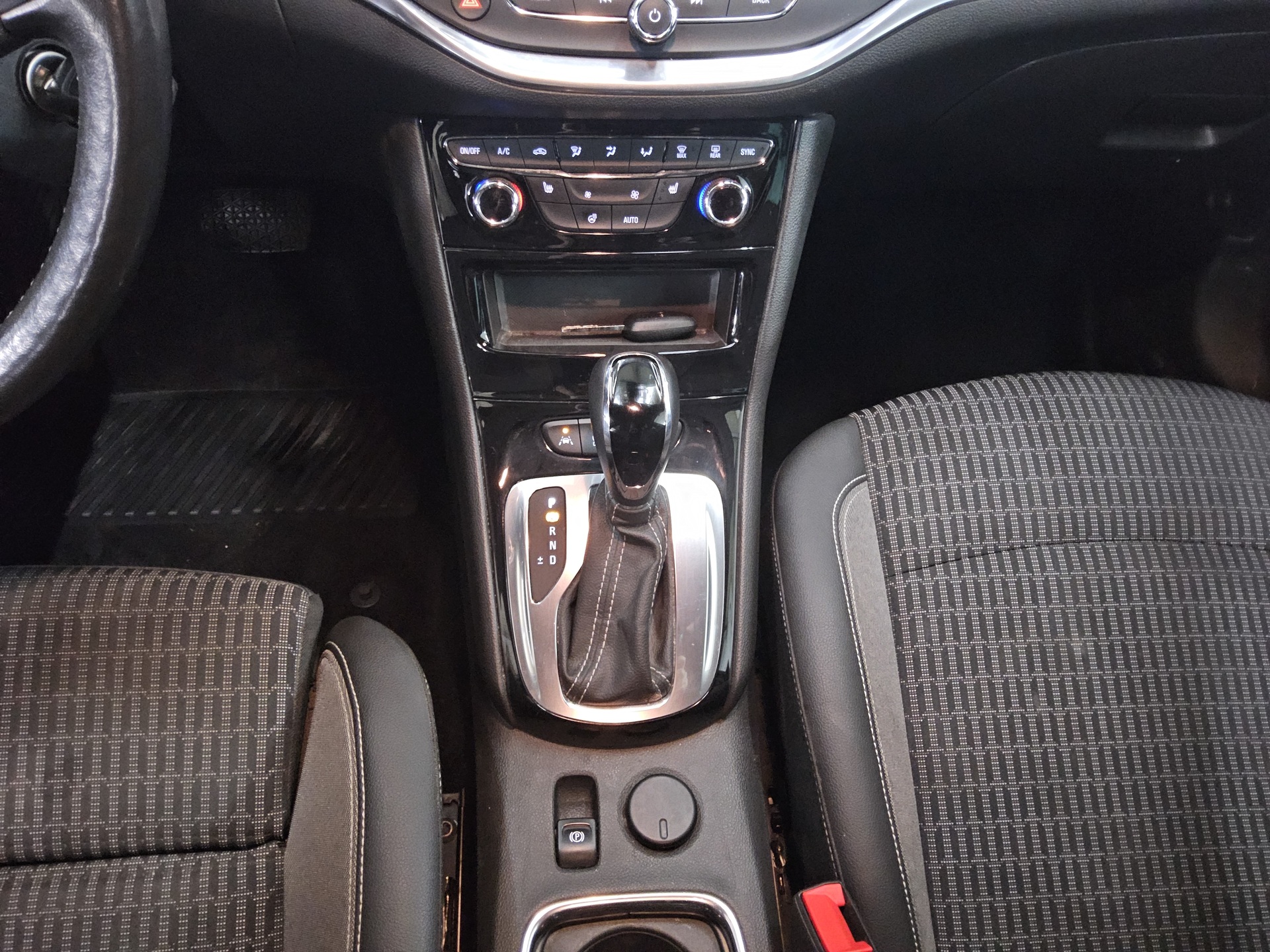 Opel Astra ST 1.5 D Navi LED T-Leder AHK 6