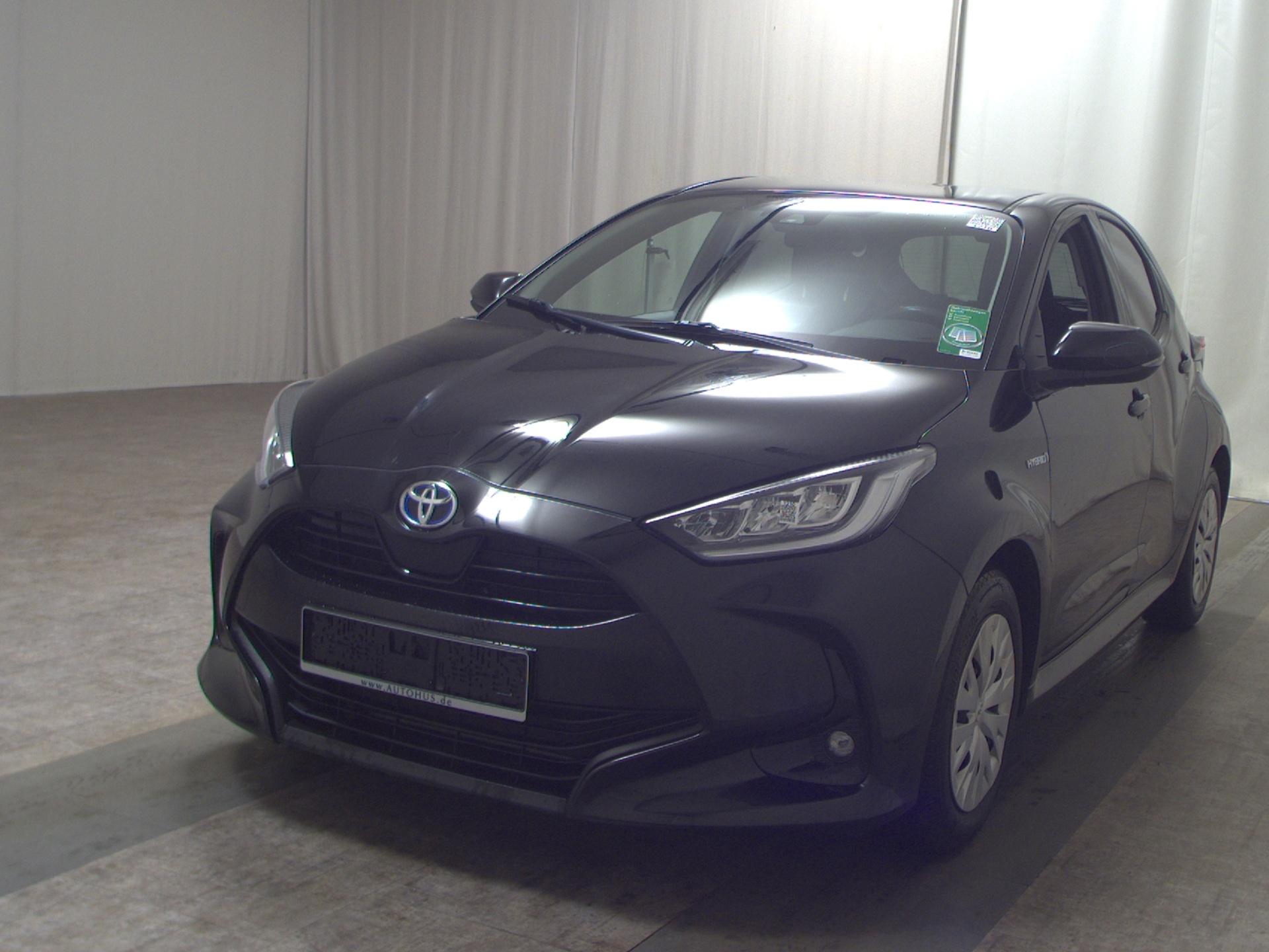 Toyota Yaris 1.5 VVT-I Hybrid Navi LED RfK Shz DAB 2