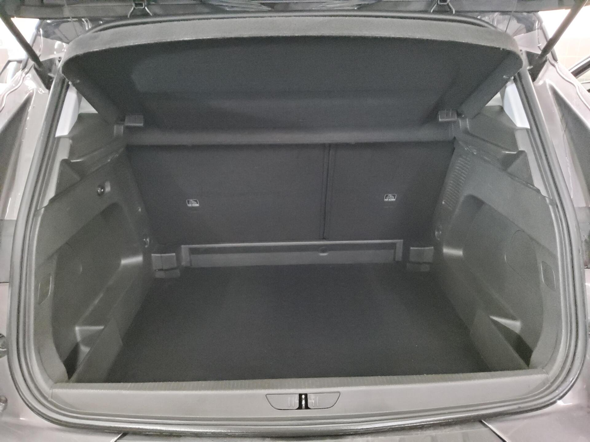 Opel Grandland X 1.5 D Design Edition T-Leder LED AHK 11