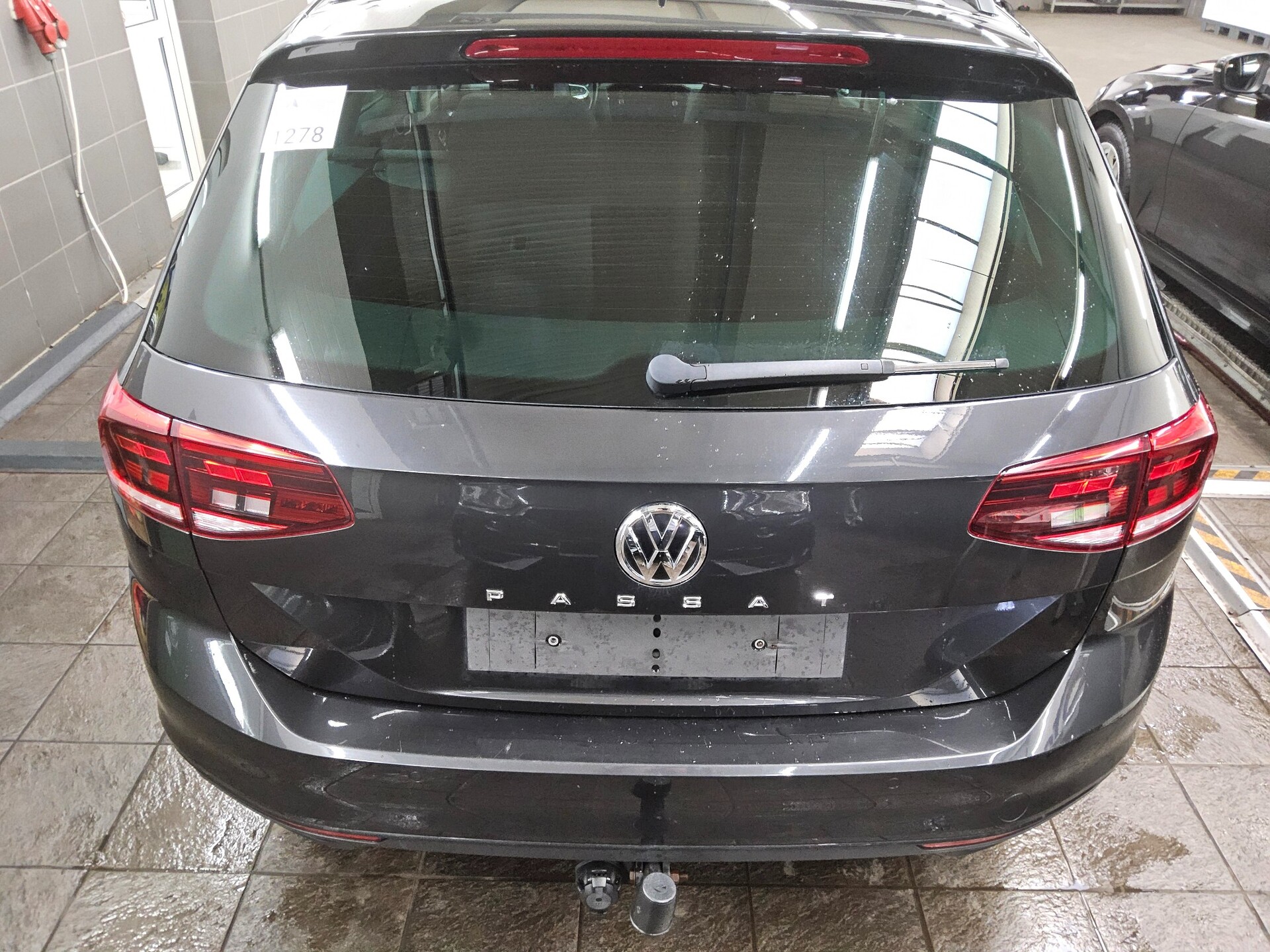 Volkswagen Passat Var. 1.6 TDI Business Navi LED RfK ACC 11