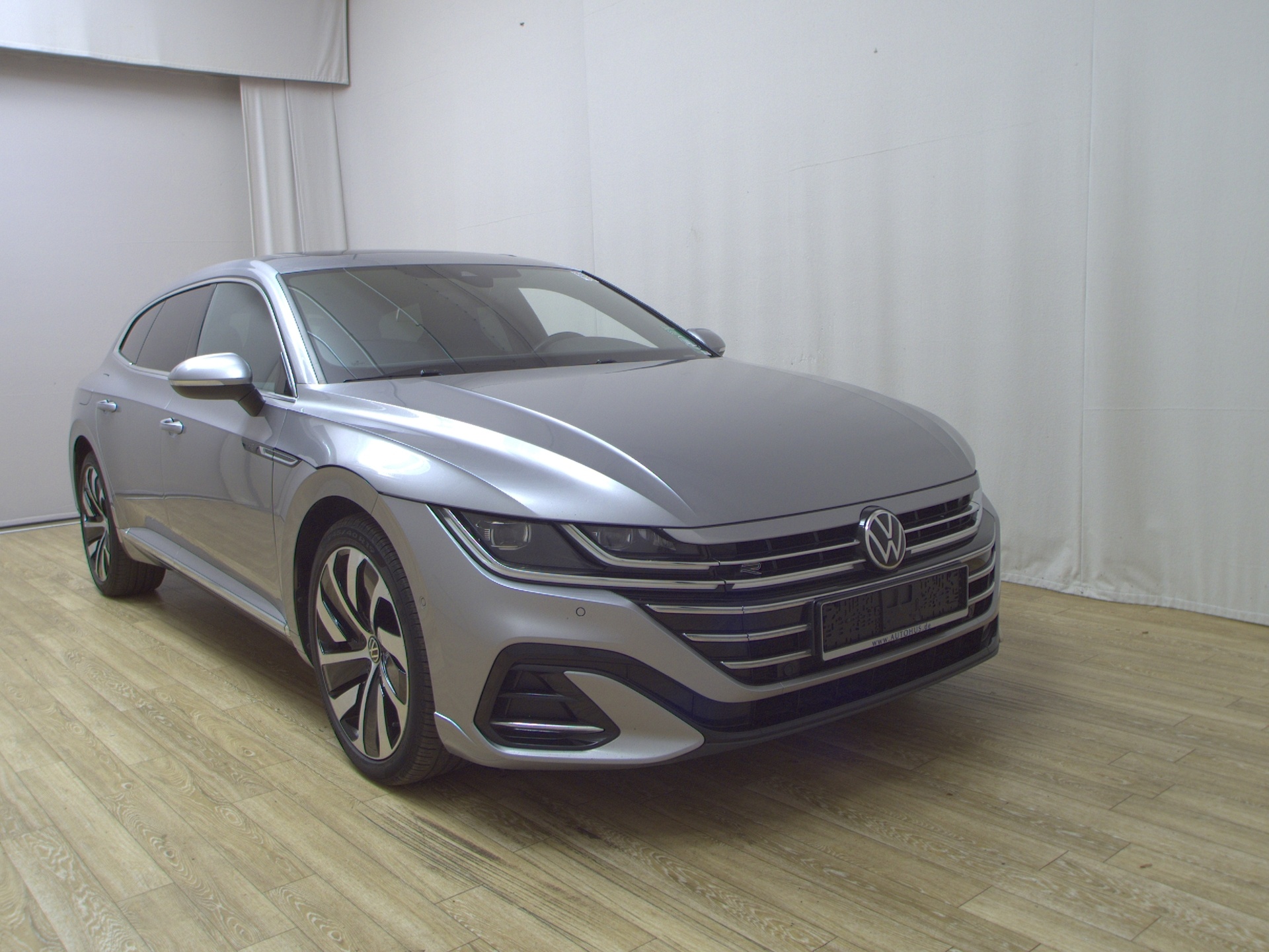 Volkswagen Arteon SB 2.0 TDI R-Line Leder Navi AID LED Pano 3