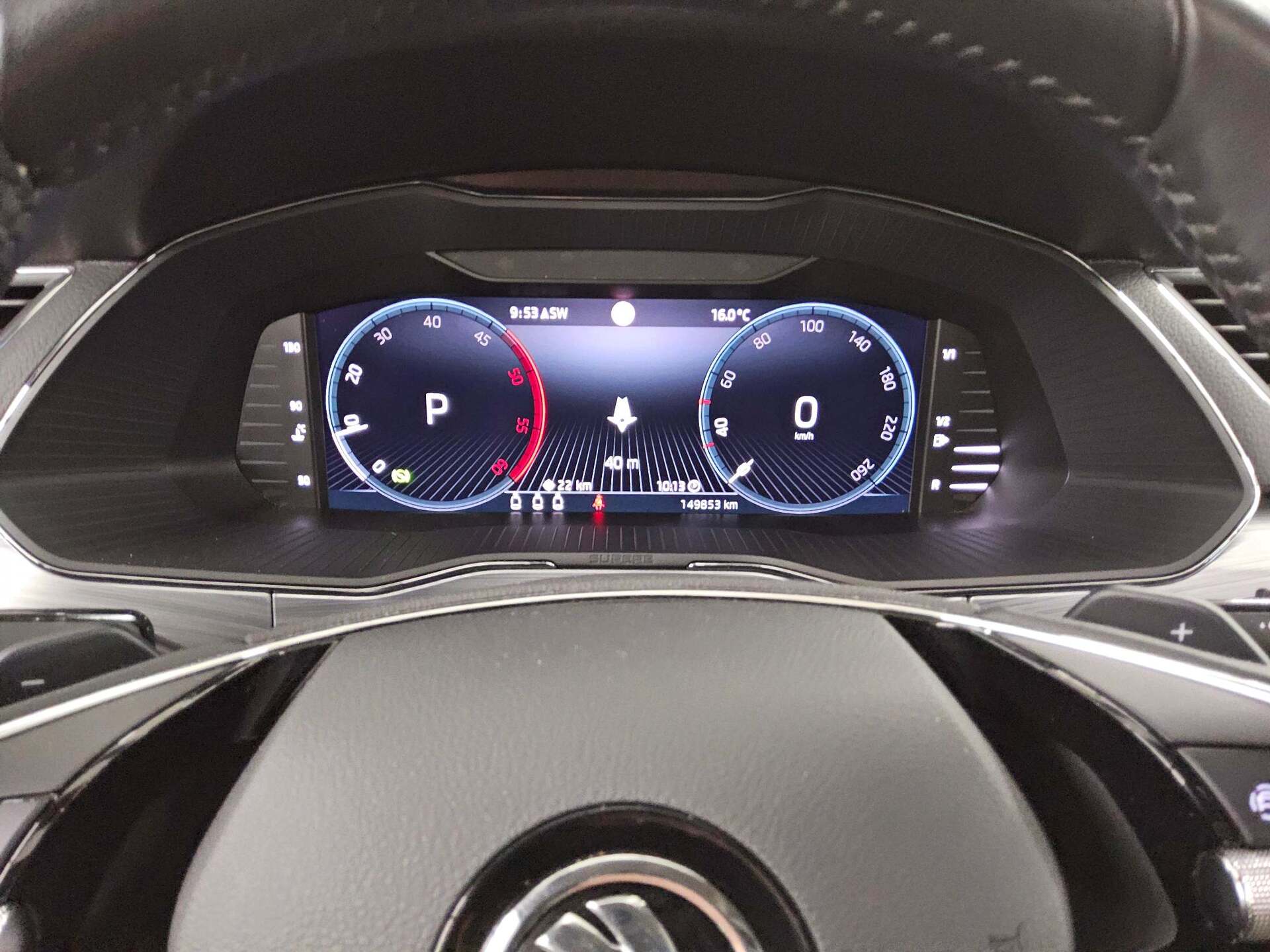 Skoda Superb Kombi 2.0 TDI Ambition Navi DC Pano AHK 8