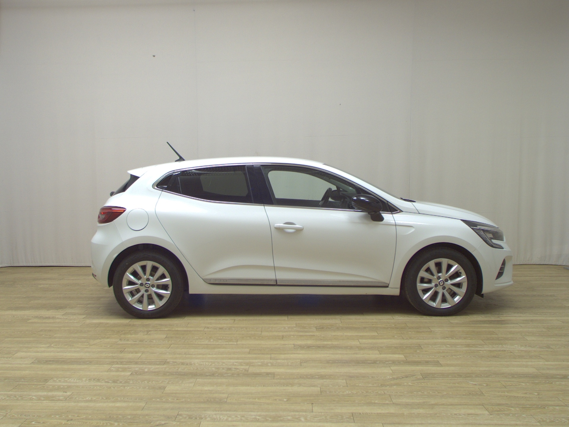 Renault Clio 1.3 TCe Intens T-Leder LED 360°