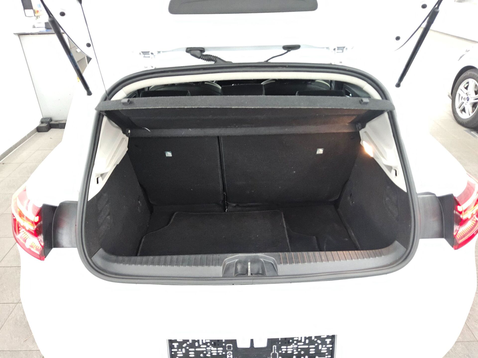 Renault Clio 1.3 TCe Intens T-Leder LED 360° 12