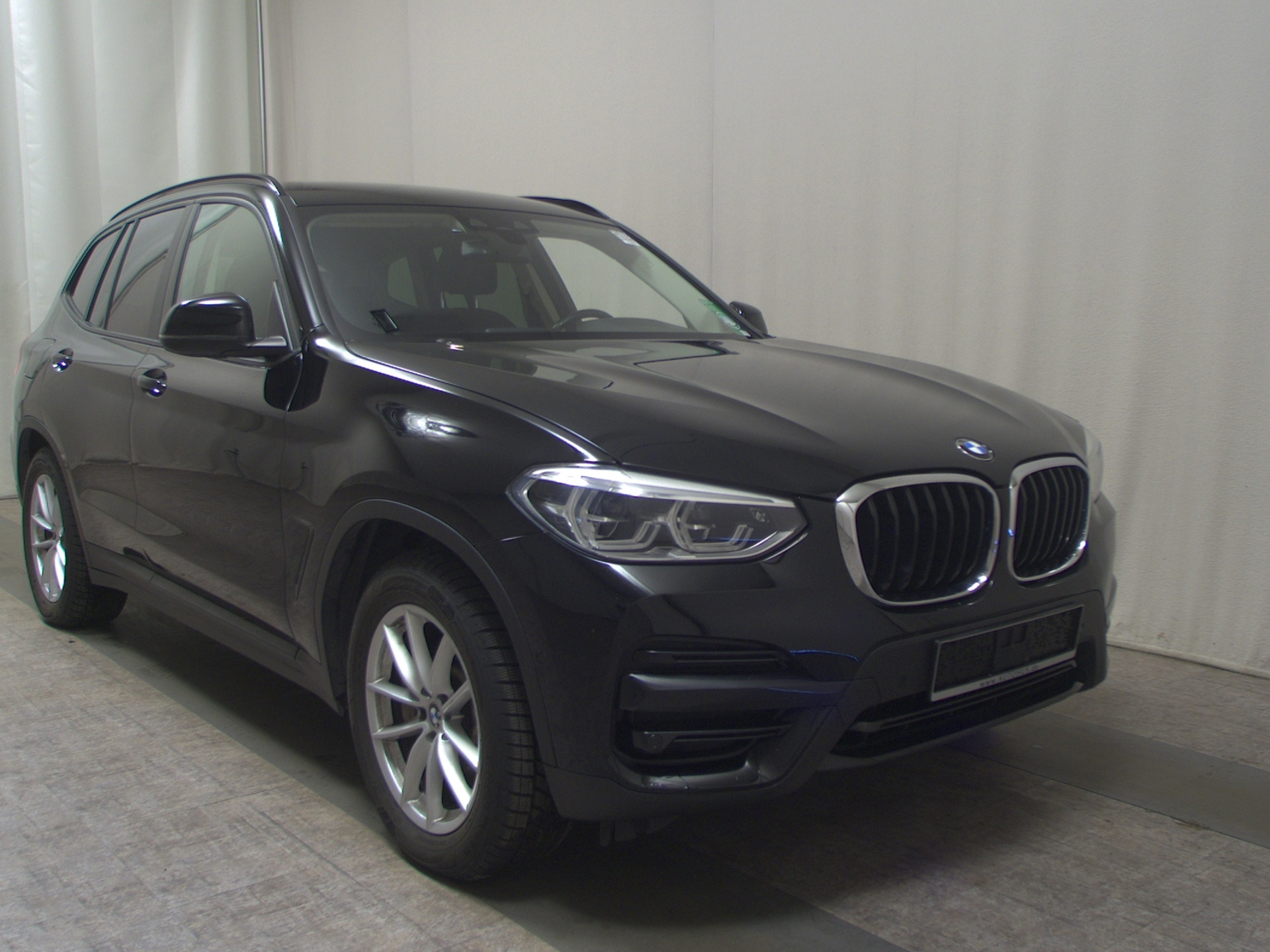 BMW X3 xDrive30e Advantage Navi LED+ LC+ Kamera AHK 3