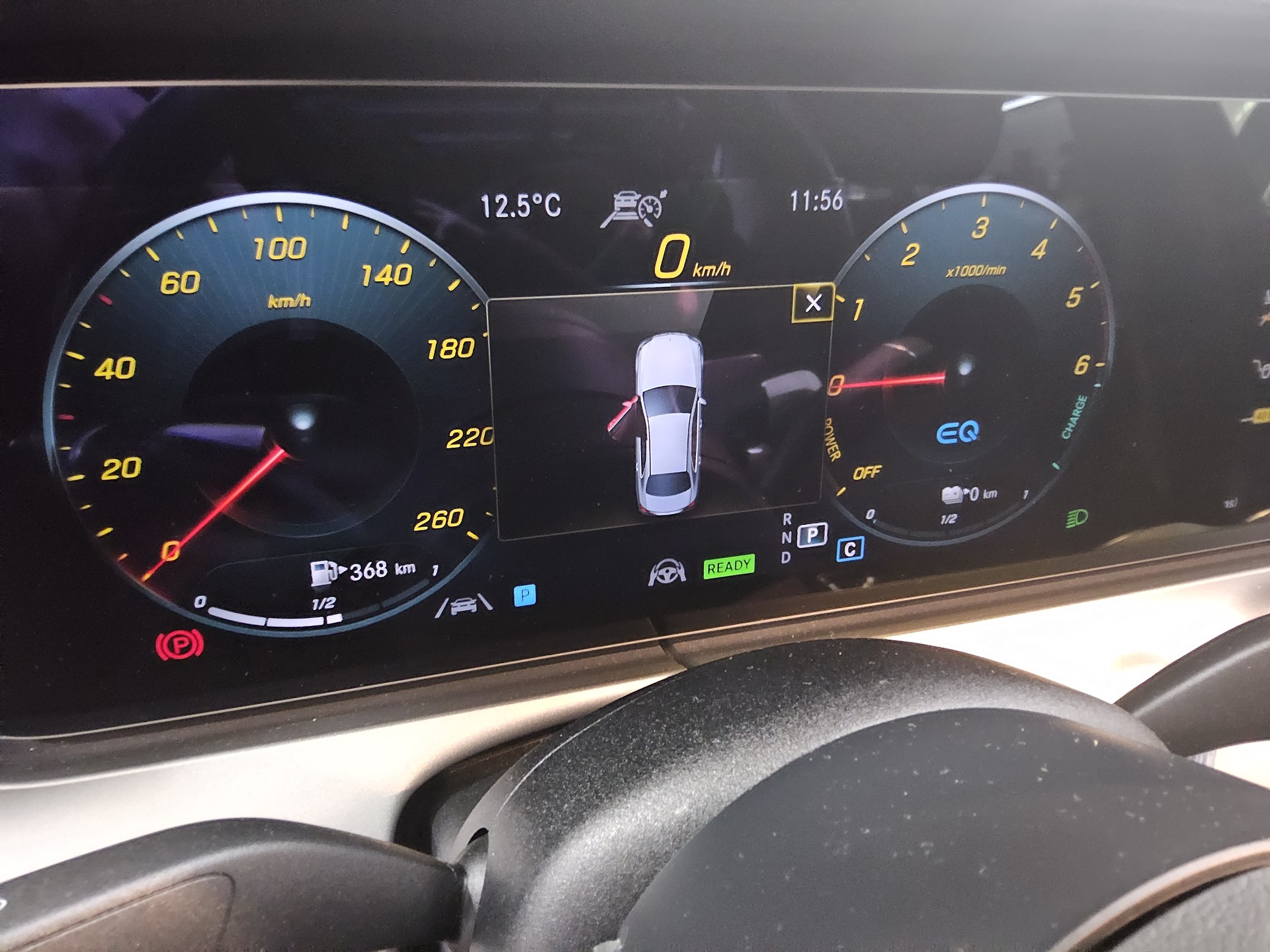 Mercedes-Benz E 300 de Widescreen LED RFK PDC 10