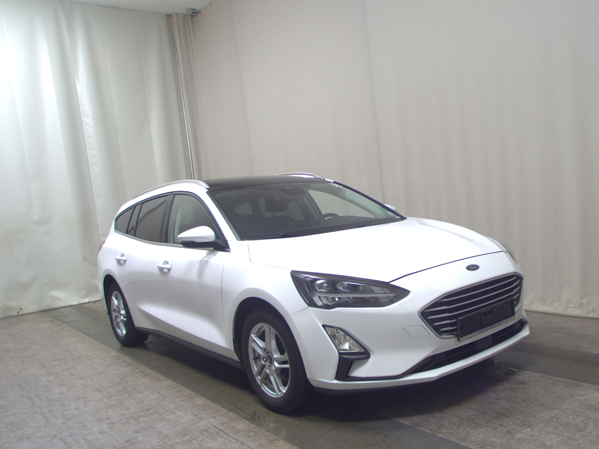 Ford Focus Turnier 1.5 EB Cool&Connect Navi LED RFK 3