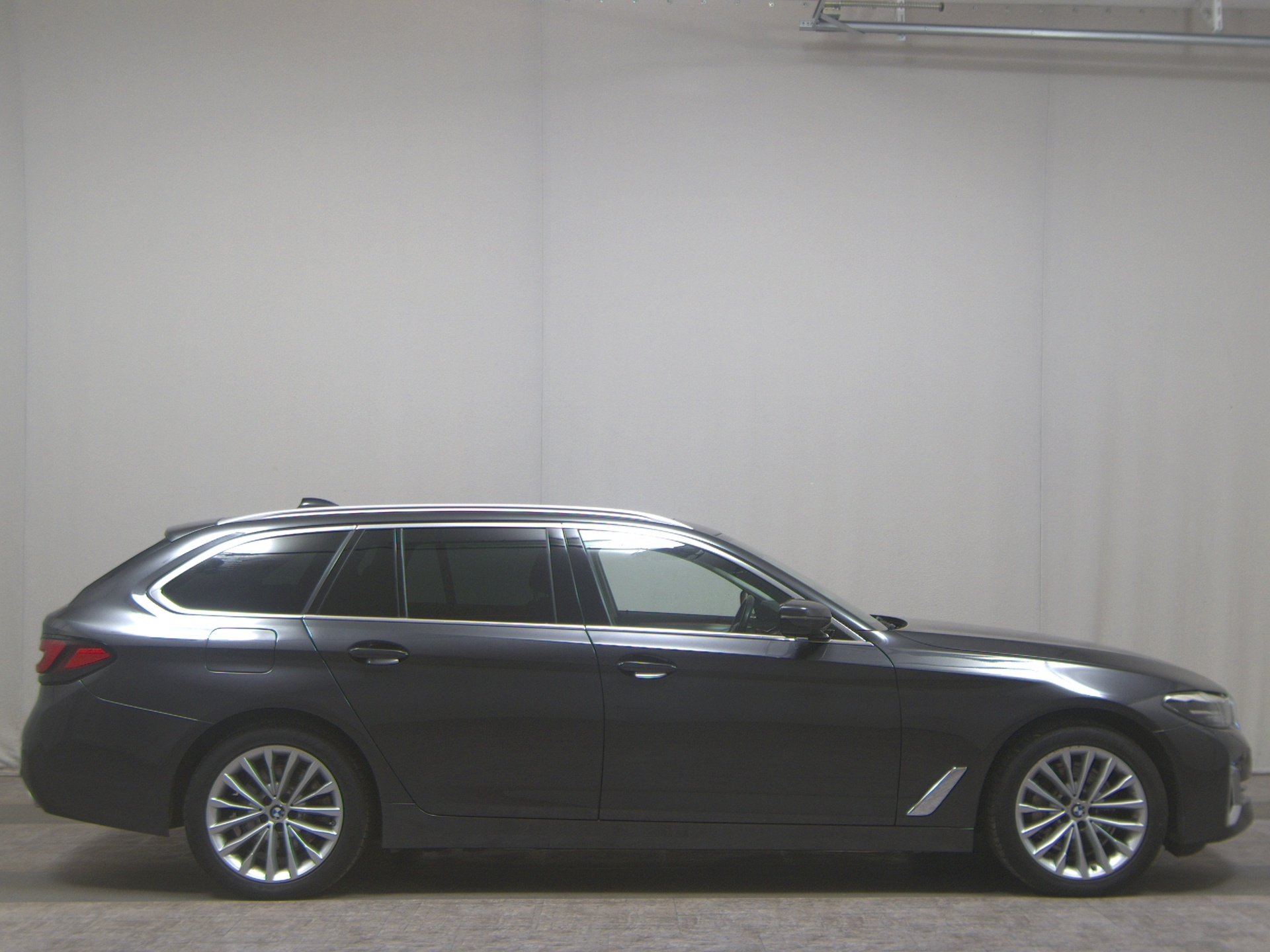 BMW 520e Touring Luxury-Line Leder LC-Pro Pano RfK