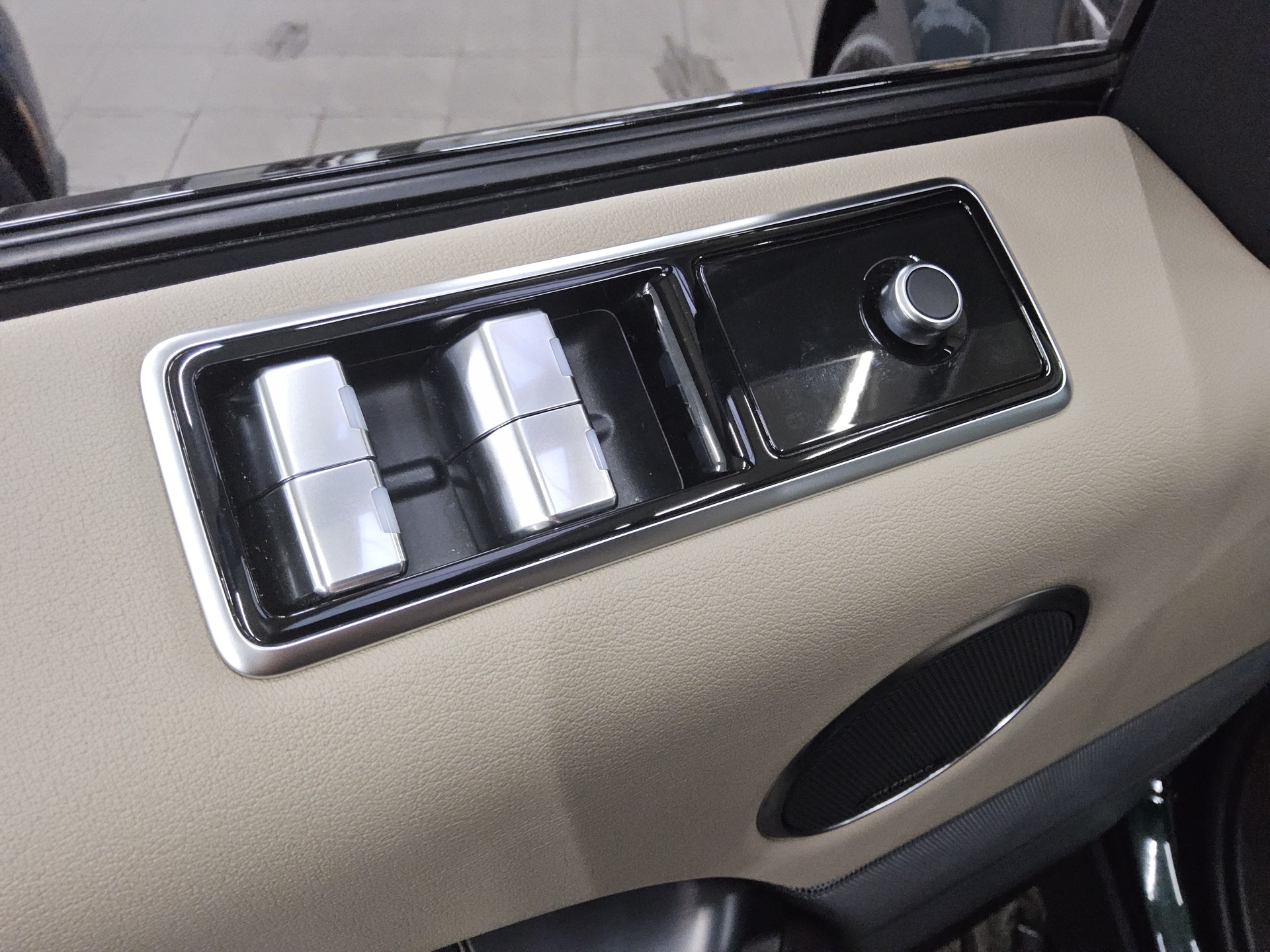 Land Rover Range Rover Sport Leder Navi Pano Meridian RFK 9