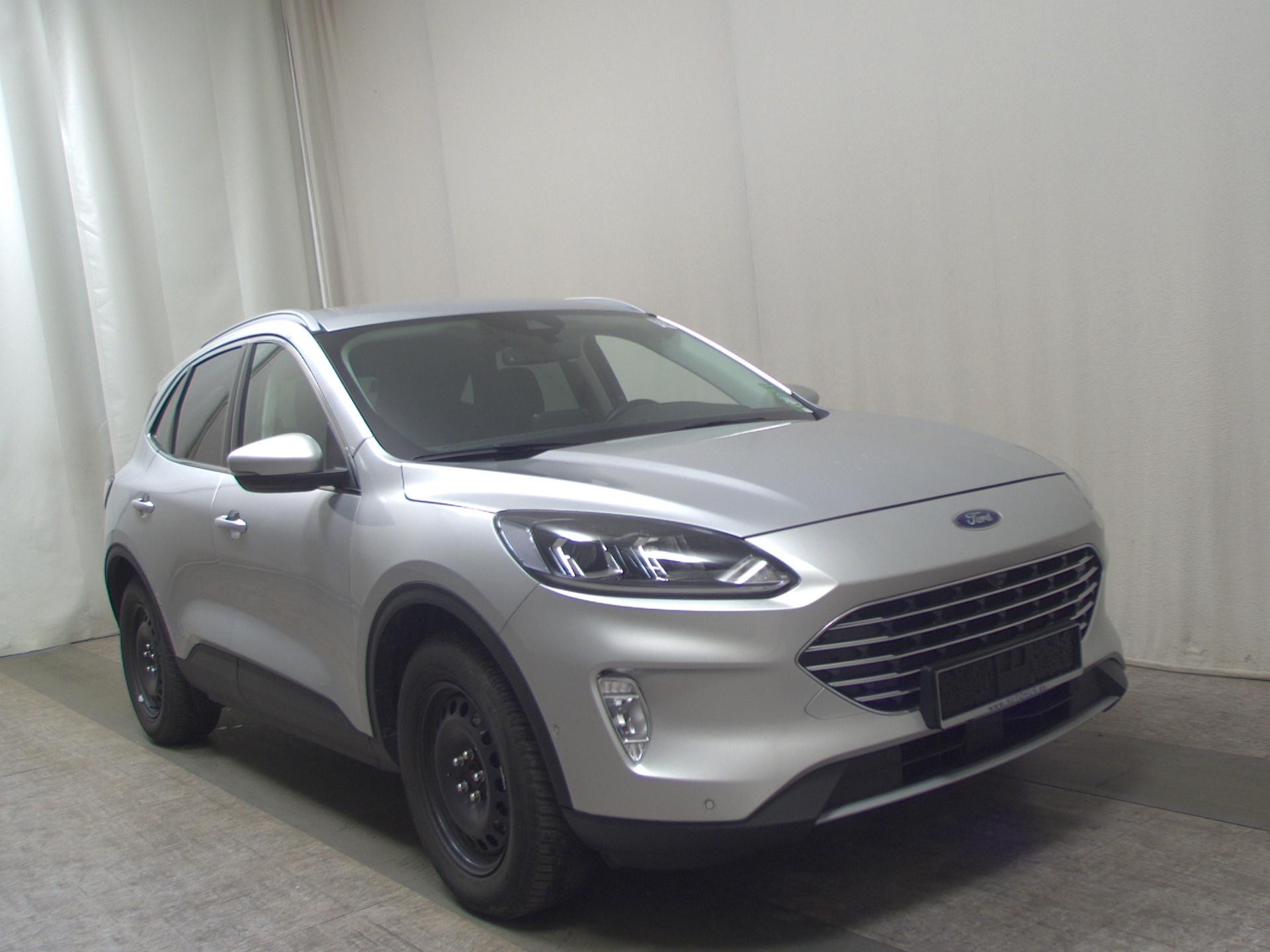 Ford Kuga 2.0 EB Titanium Navi LED 4xShz RFK 3