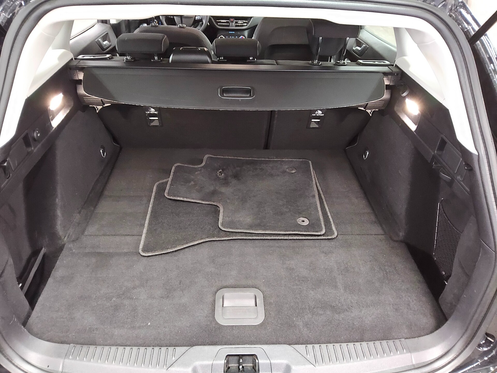 Ford Focus Turnier 1.5 EB Cool&Connect Navi LED 11