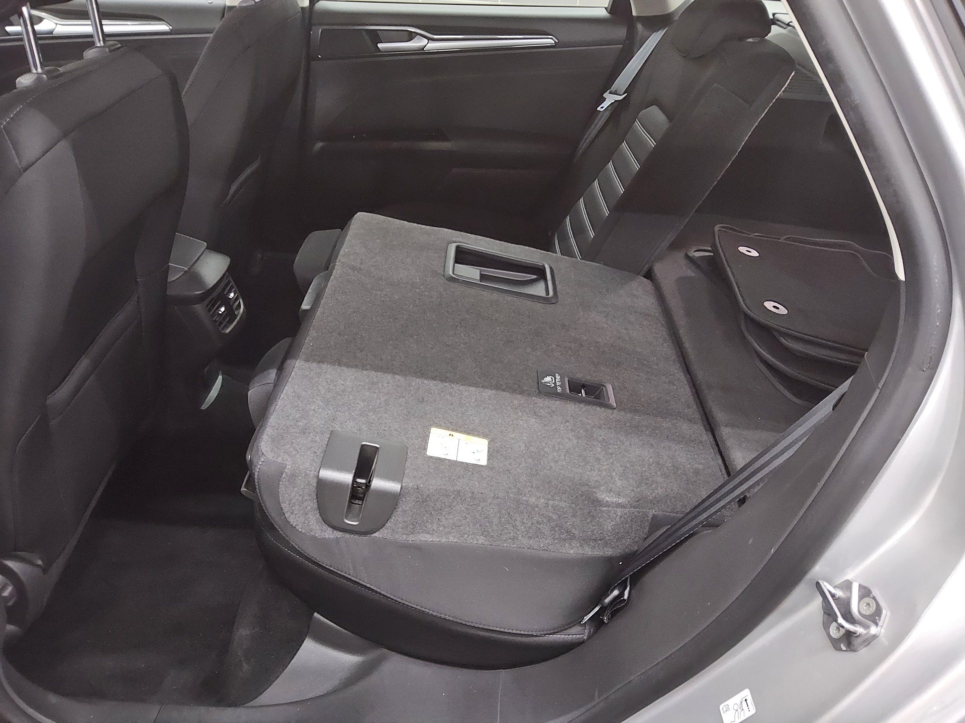 Ford Mondeo Turnier 2.0 EB Trend Navi DAB+  RFK 12