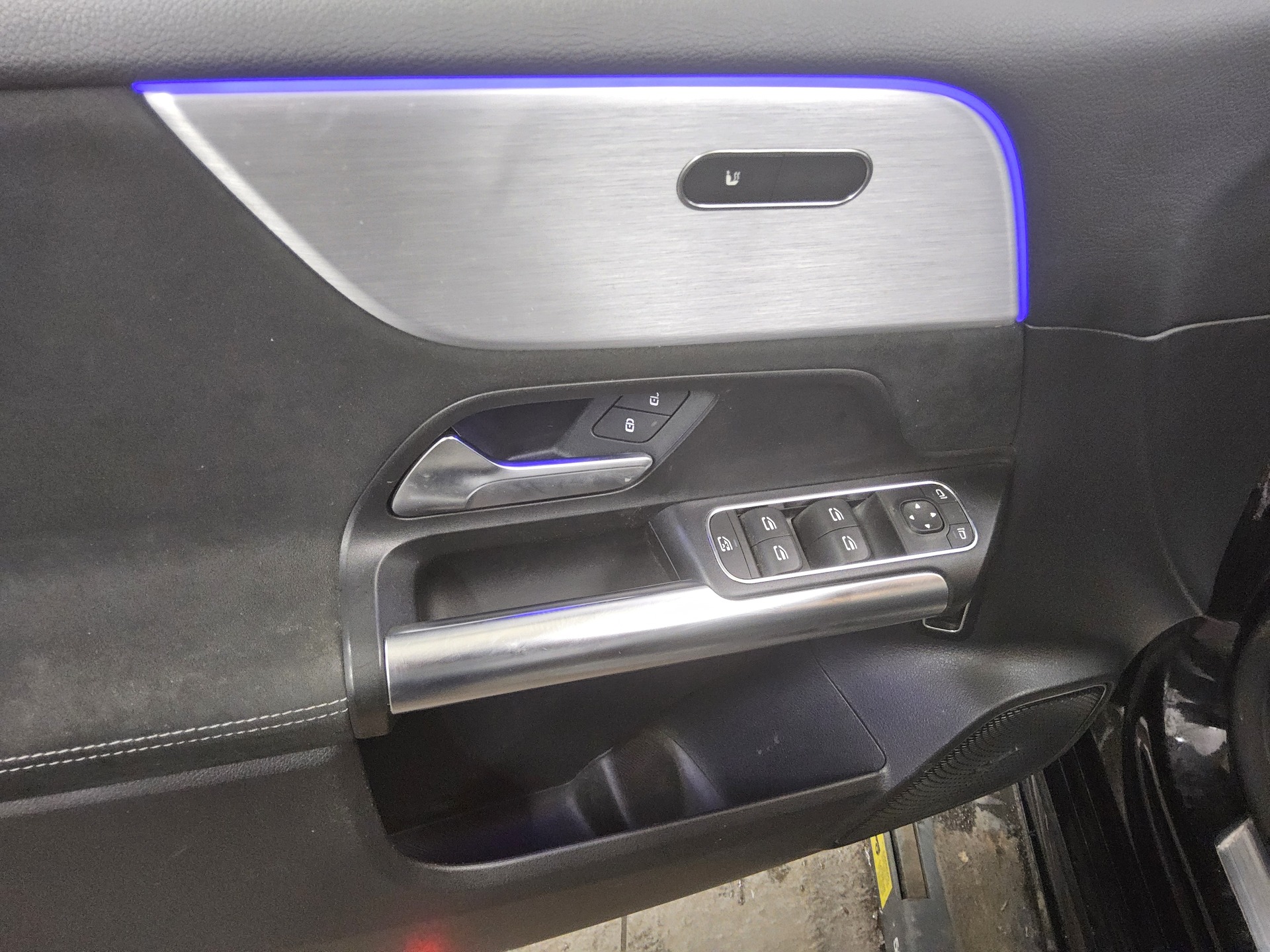 Mercedes-Benz B 250 e Edition AMG-Line Navi LED MBUX+ RFK 10