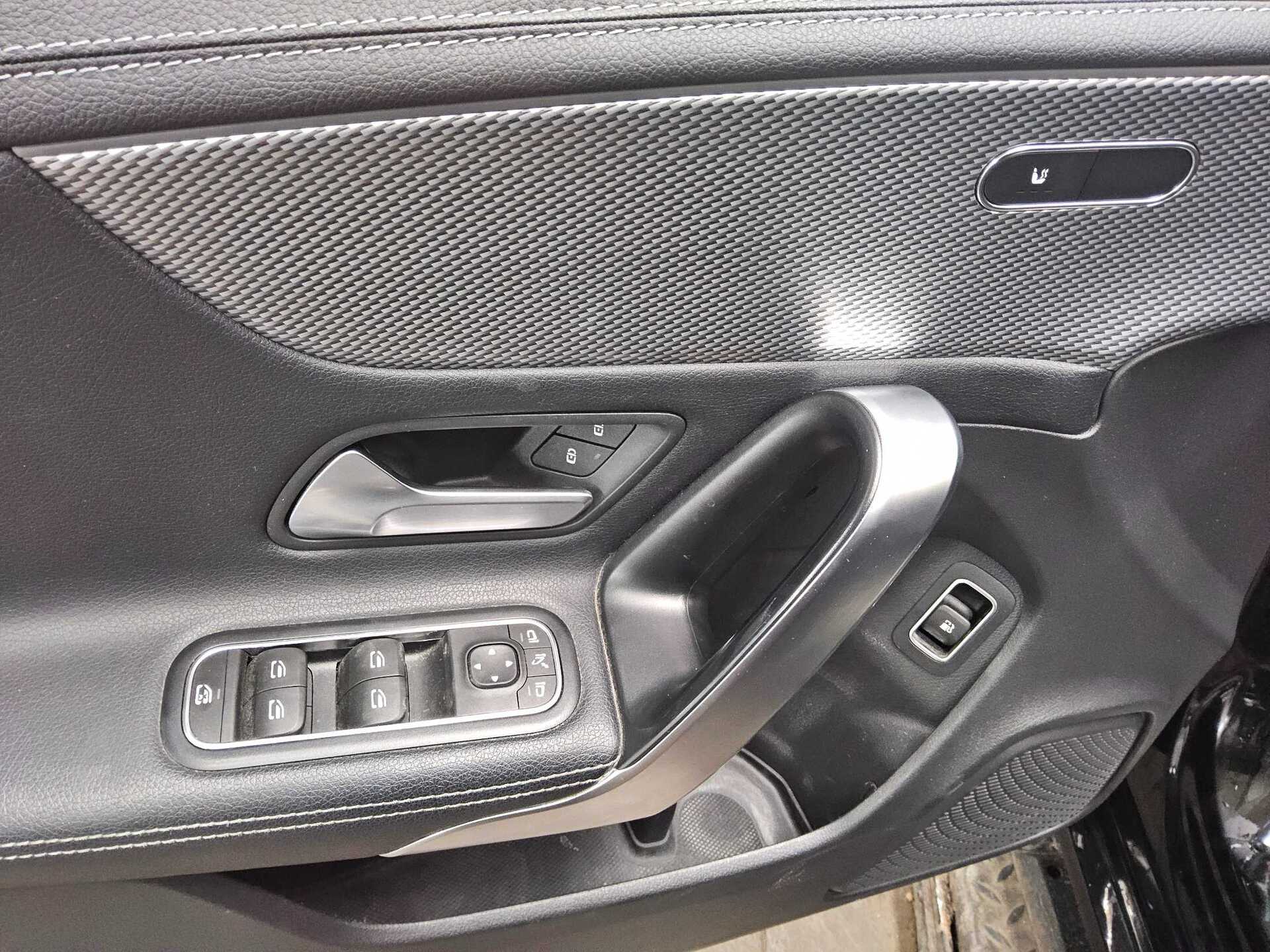 Mercedes-Benz CLA 250 Shooting Brake e Progressive Leder Pano 10