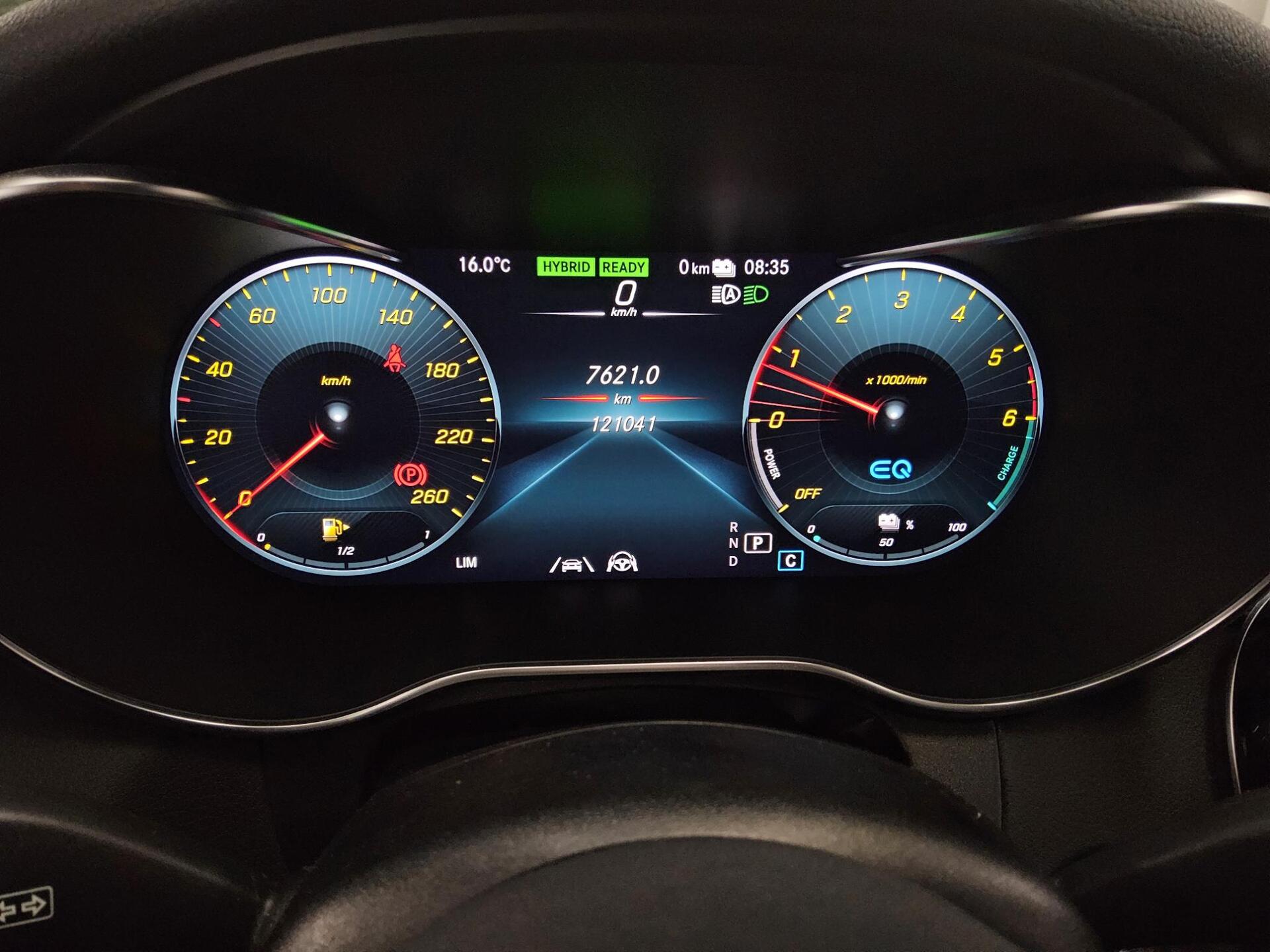 Mercedes-Benz C 300 T de Avantgarde Nav MB-LED AHK RFK Distr.+ 8