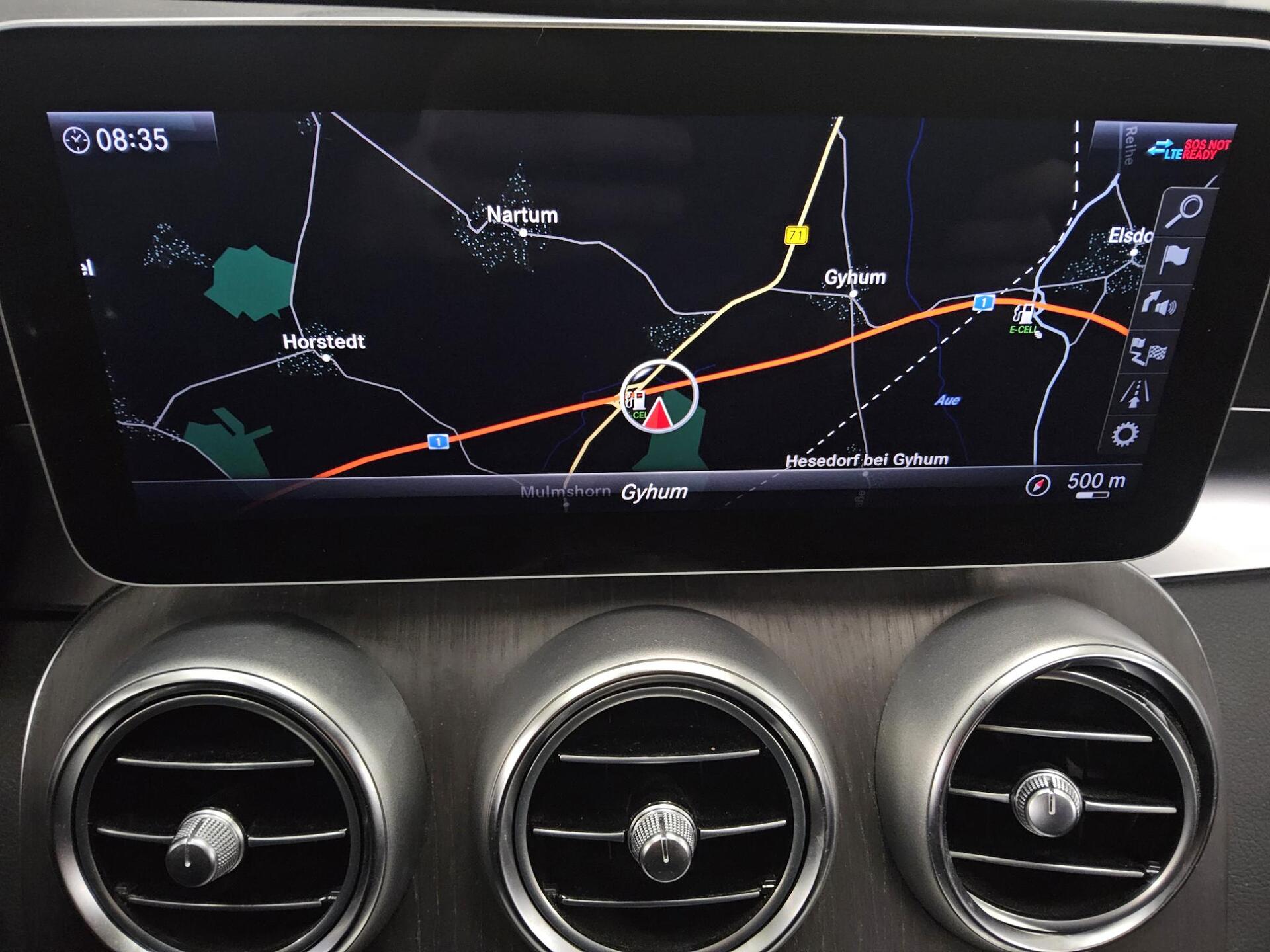 Mercedes-Benz C 300 T de Avantgarde Nav MB-LED AHK RFK Distr.+ 7