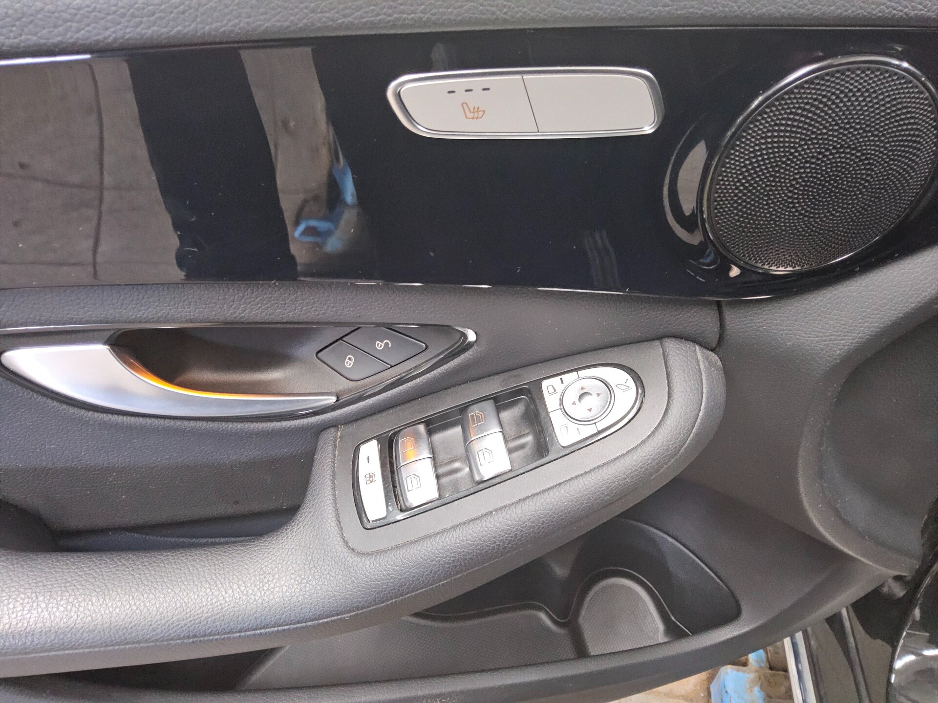 Mercedes-Benz C 300 T de Avantgarde Navi LED AHK 9