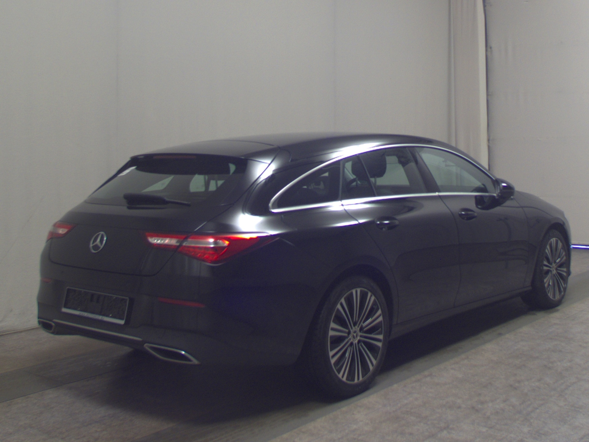 Mercedes-Benz CLA 200 SB d Progressive Navi MBUX 360° Distr.+ 4