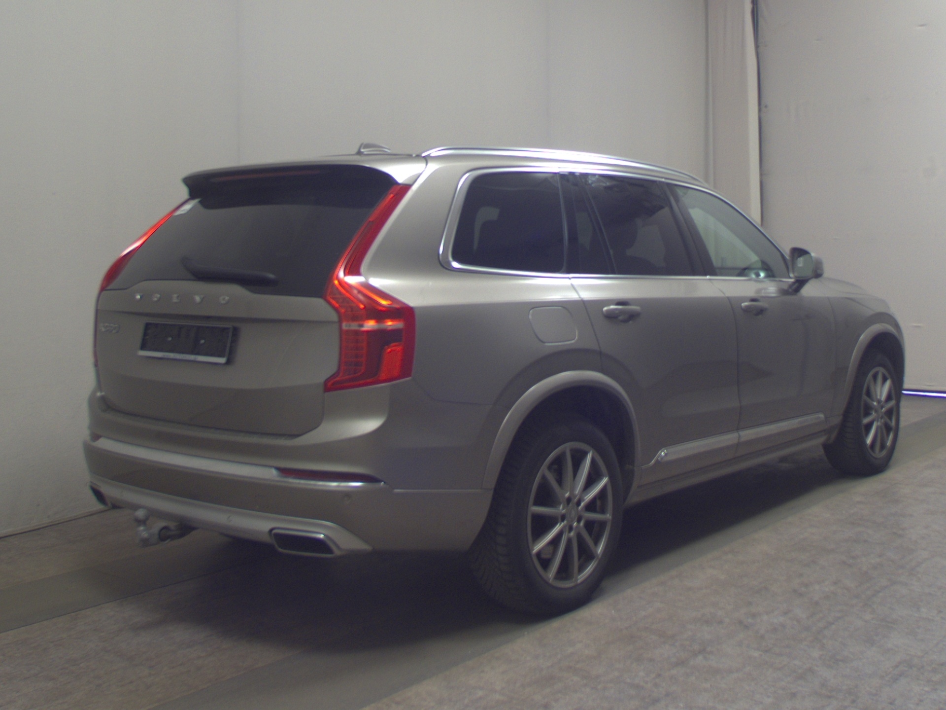 Volvo XC90 T8 AWD Hybrid Leder Navi LED H/K Sound 360° 4
