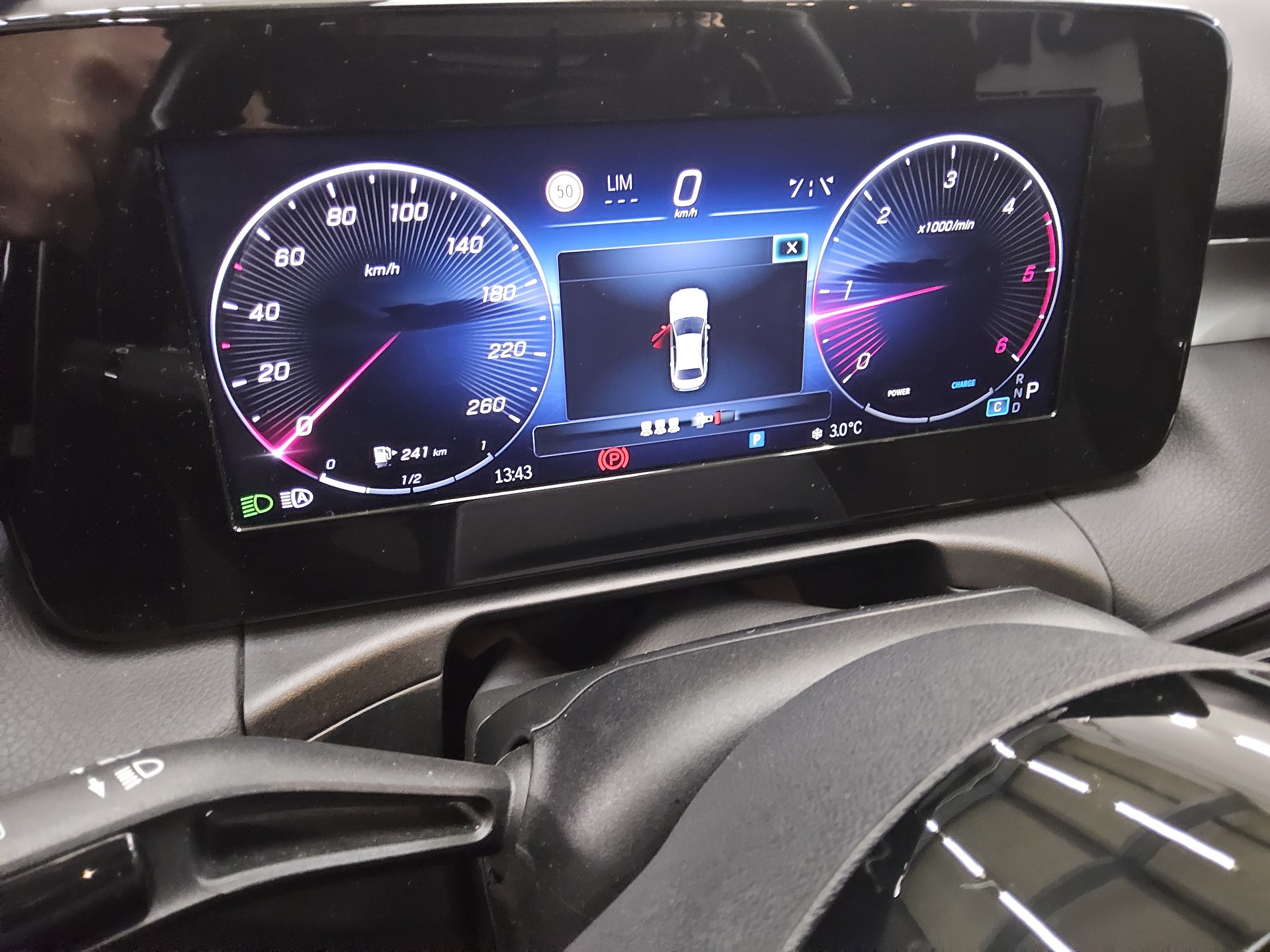 Mercedes-Benz C 200 d Navi Head-up-Display Sound LED 10