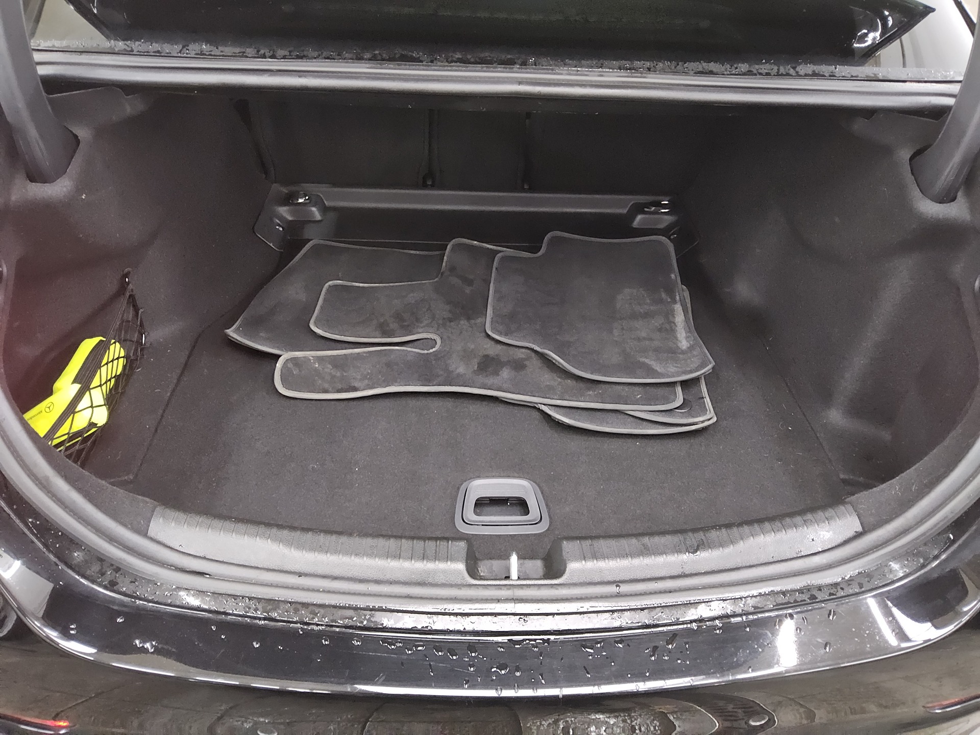 Mercedes-Benz C 200 d Navi Head-up-Display Sound LED 12