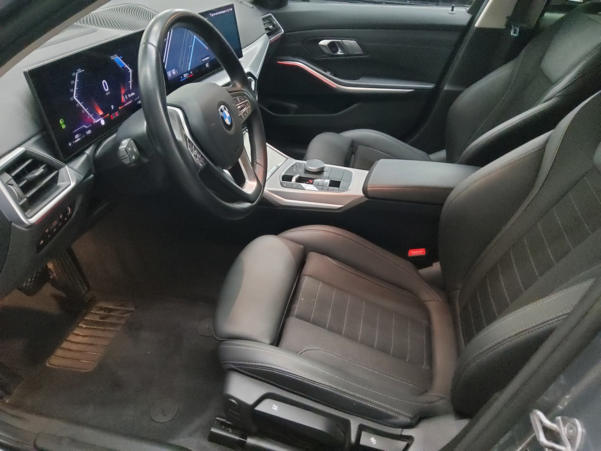 BMW 320dA Touring T-Leder Navi LED+ HuD LC Pro HiFi 9