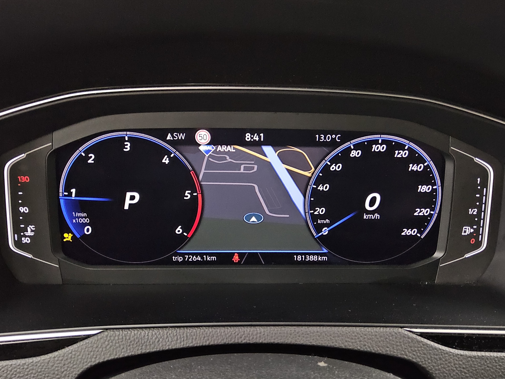 Volkswagen Passat Var. 2.0 TDI Business Navi LED DC AHK RFK 8