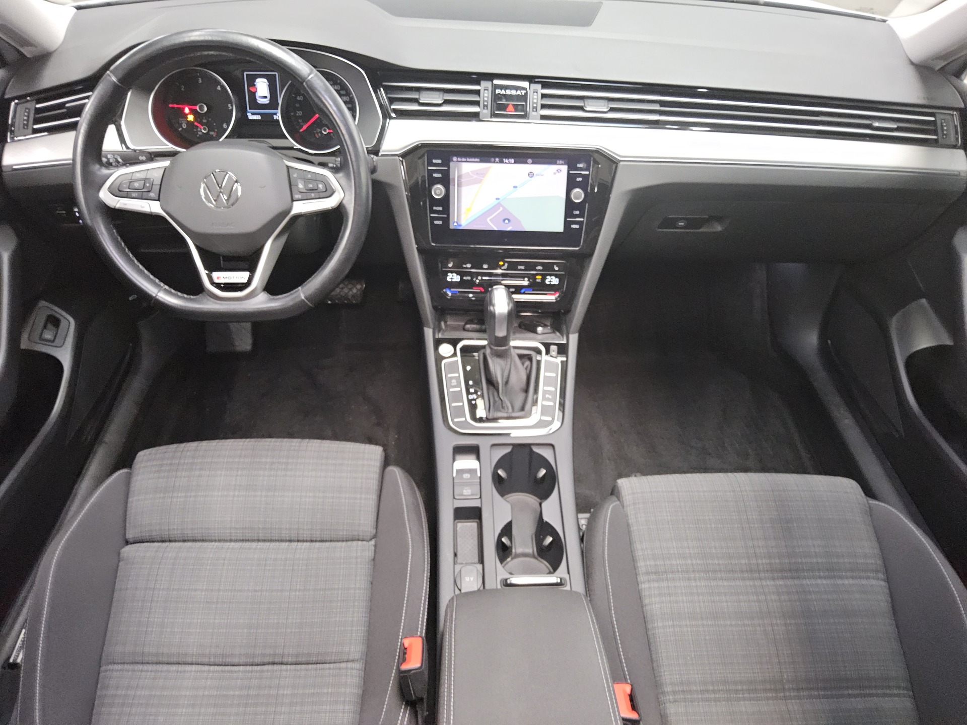 Volkswagen Passat Var. 2.0 TDI 4M Business Nav LED Pano RFK 5