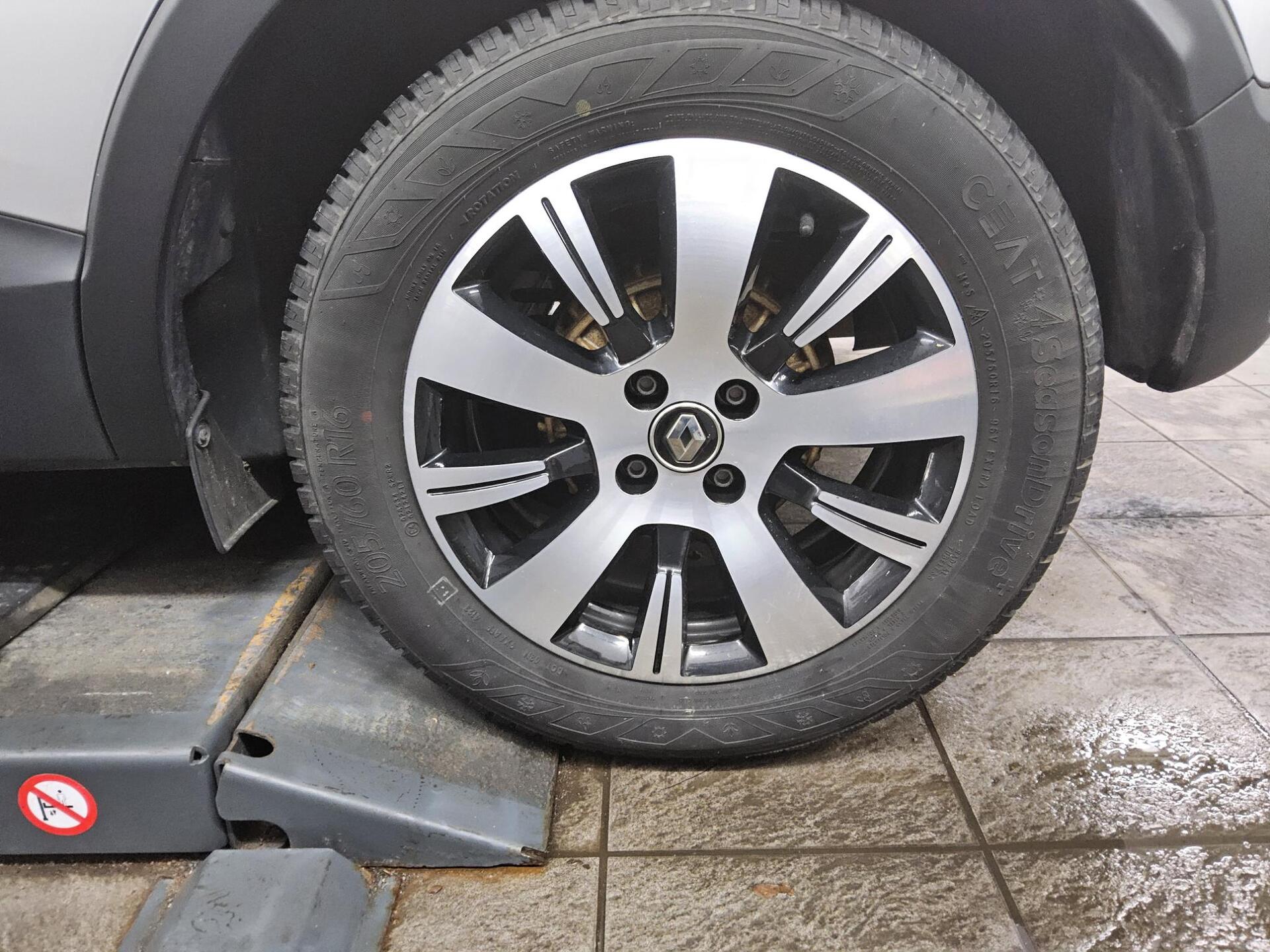 Renault Captur 0.9 TCe Navi SHZ PDC 10