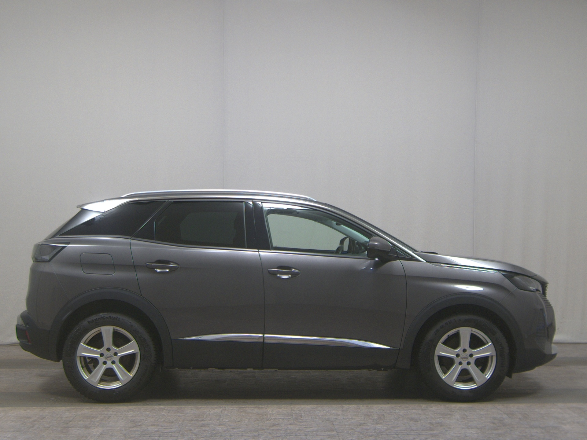 Peugeot 3008 1.5 BlueHDi 130 Allure Navi LED PDC ACC AHK