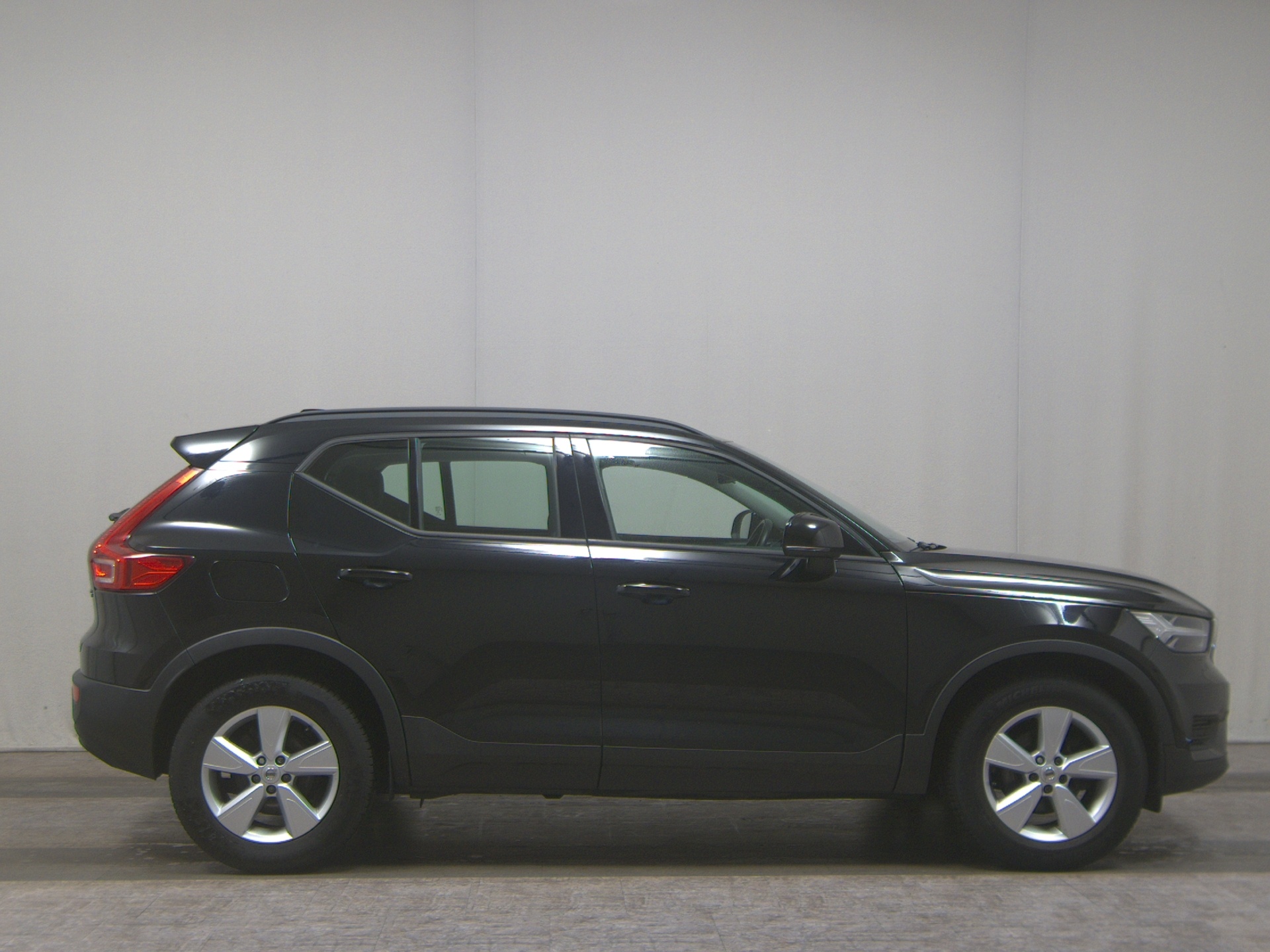 Volvo XC40 D3 Navi LED RFK AHK