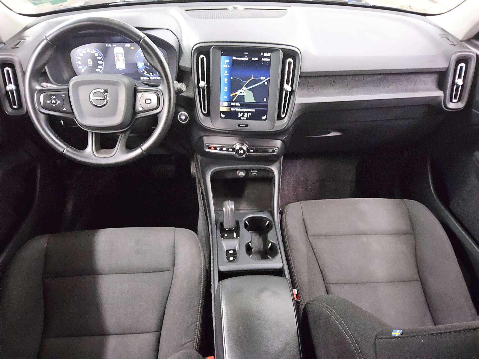 Volvo XC40 D3 Navi LED RFK AHK 5