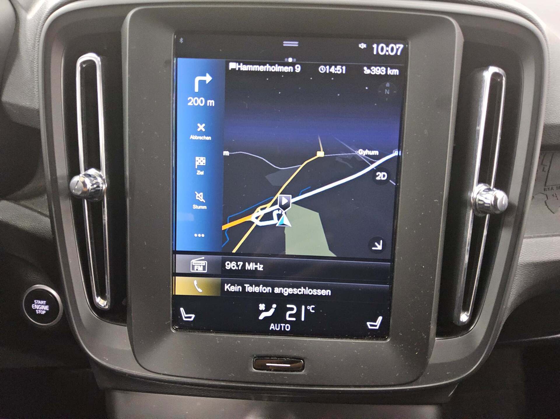 Volvo XC40 D3 Navi LED RFK AHK 7