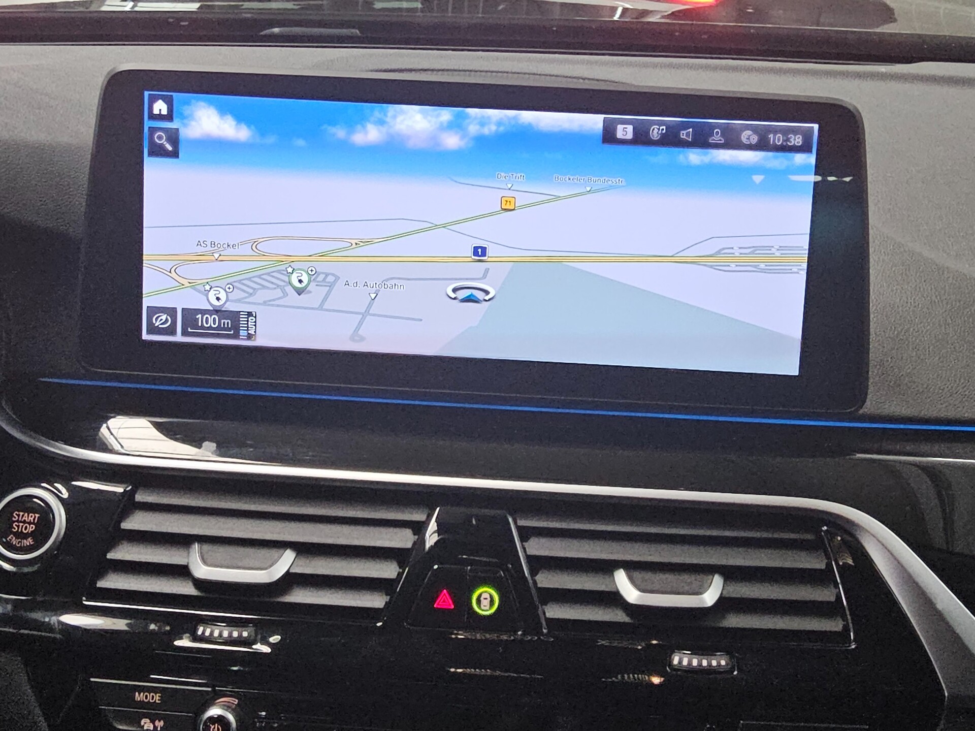 BMW 530e Touring Leder LC-Pro Navi AHK RfK ACC 7