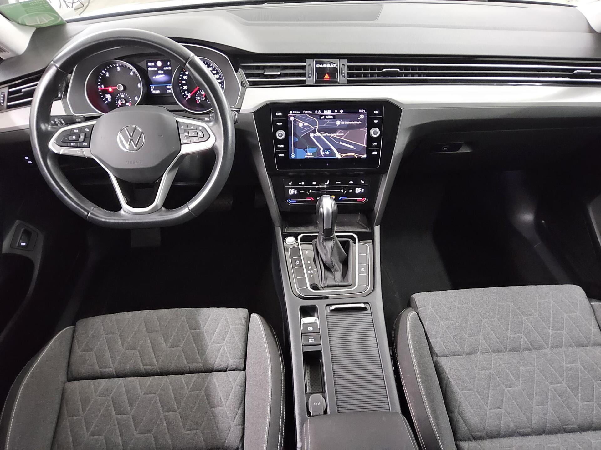 Volkswagen Passat Var. 2.0 TDI Business Navi LED ACC RFK 5