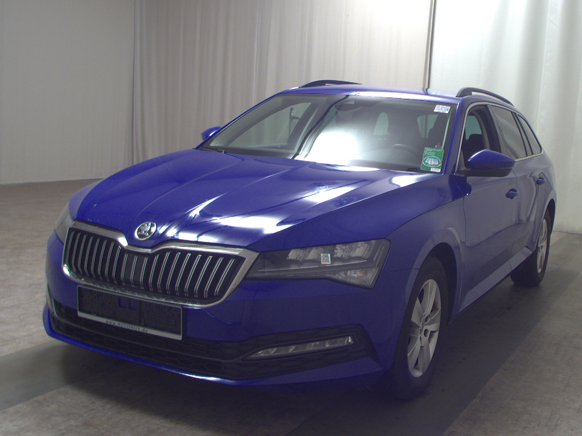 Skoda Superb Kombi 2.0 TDI Ambition Navi LED DAB PDC 2