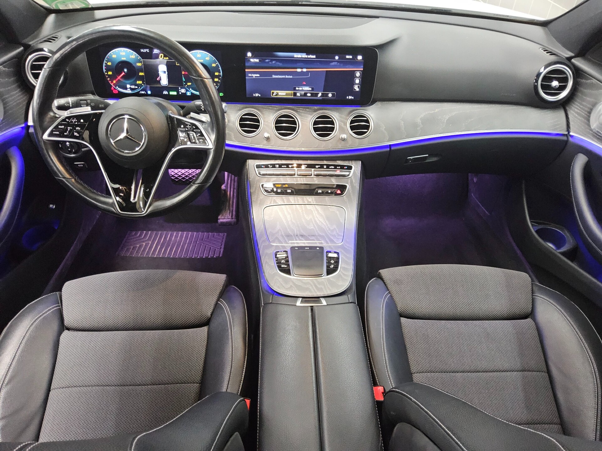 Mercedes-Benz E 300 T de AMG-Line Night Burmester GSD MB-LED 5