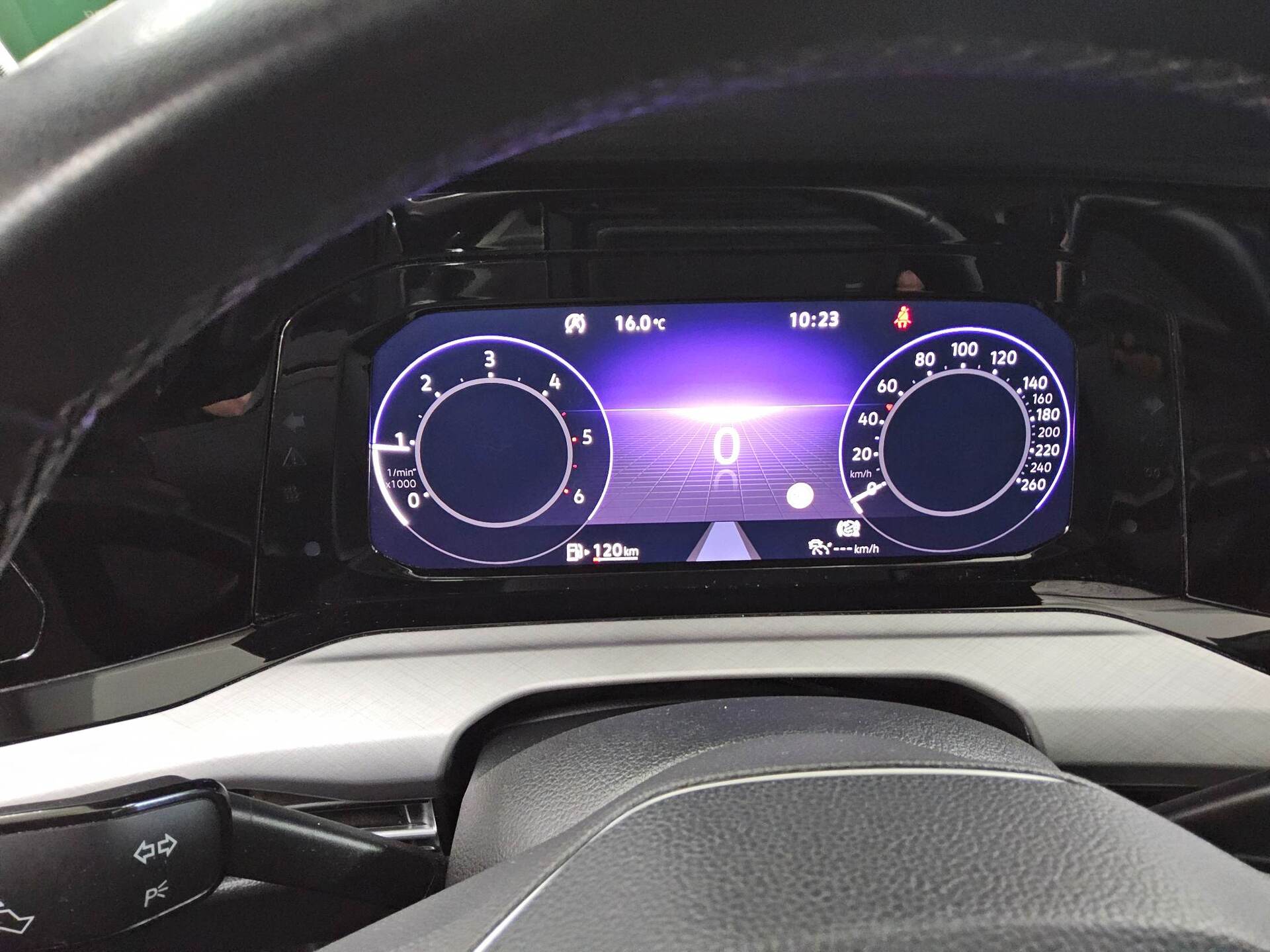 Volkswagen Golf-8 2.0 TDI Life Navi LED DC ACC PDC SHZ 8