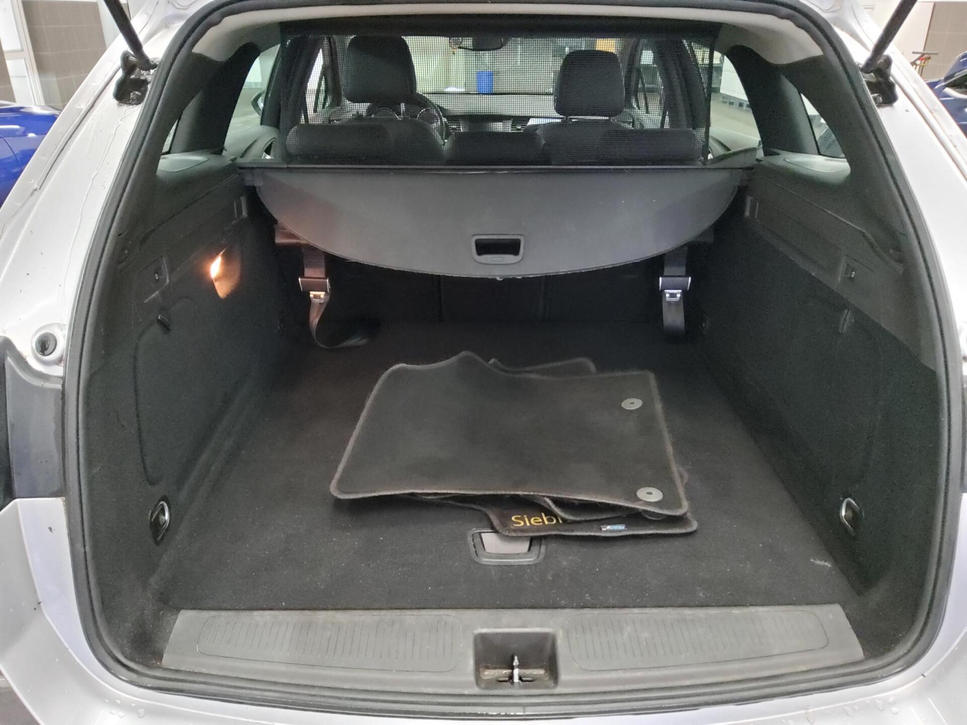 Opel Astra ST 1.5 D Navi LED Alcantara SHZ PDC 11