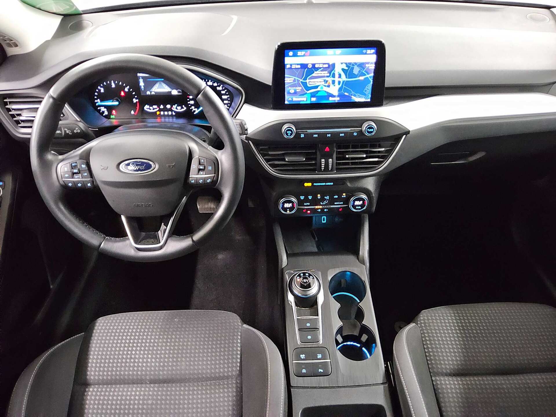 Ford Focus Turnier 2.0 EB Cool&Connect Navi LED AHK 5