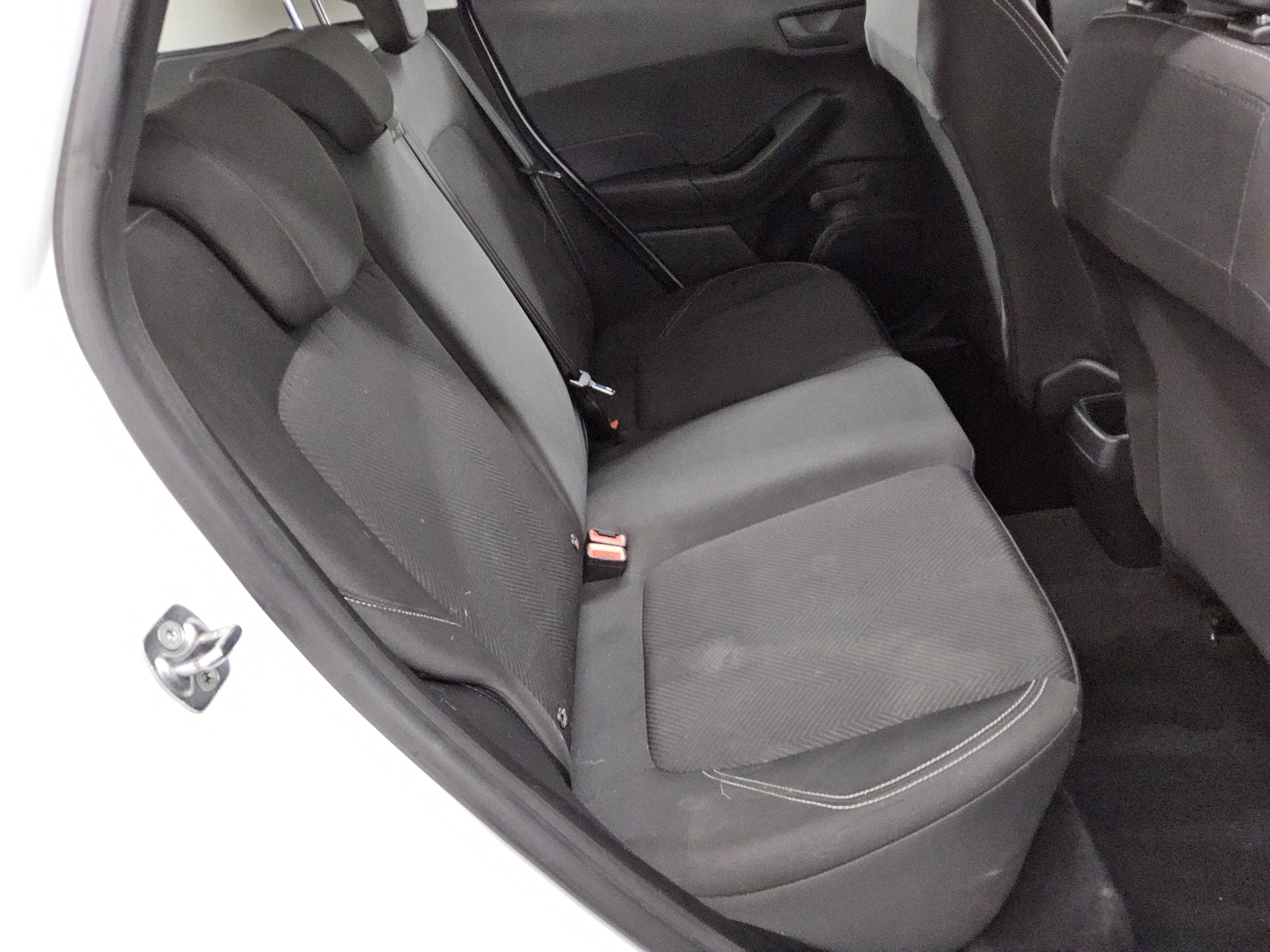 Ford Fiesta 1.1 Cool&Connect LED Shz PDC Winter-Paket 13