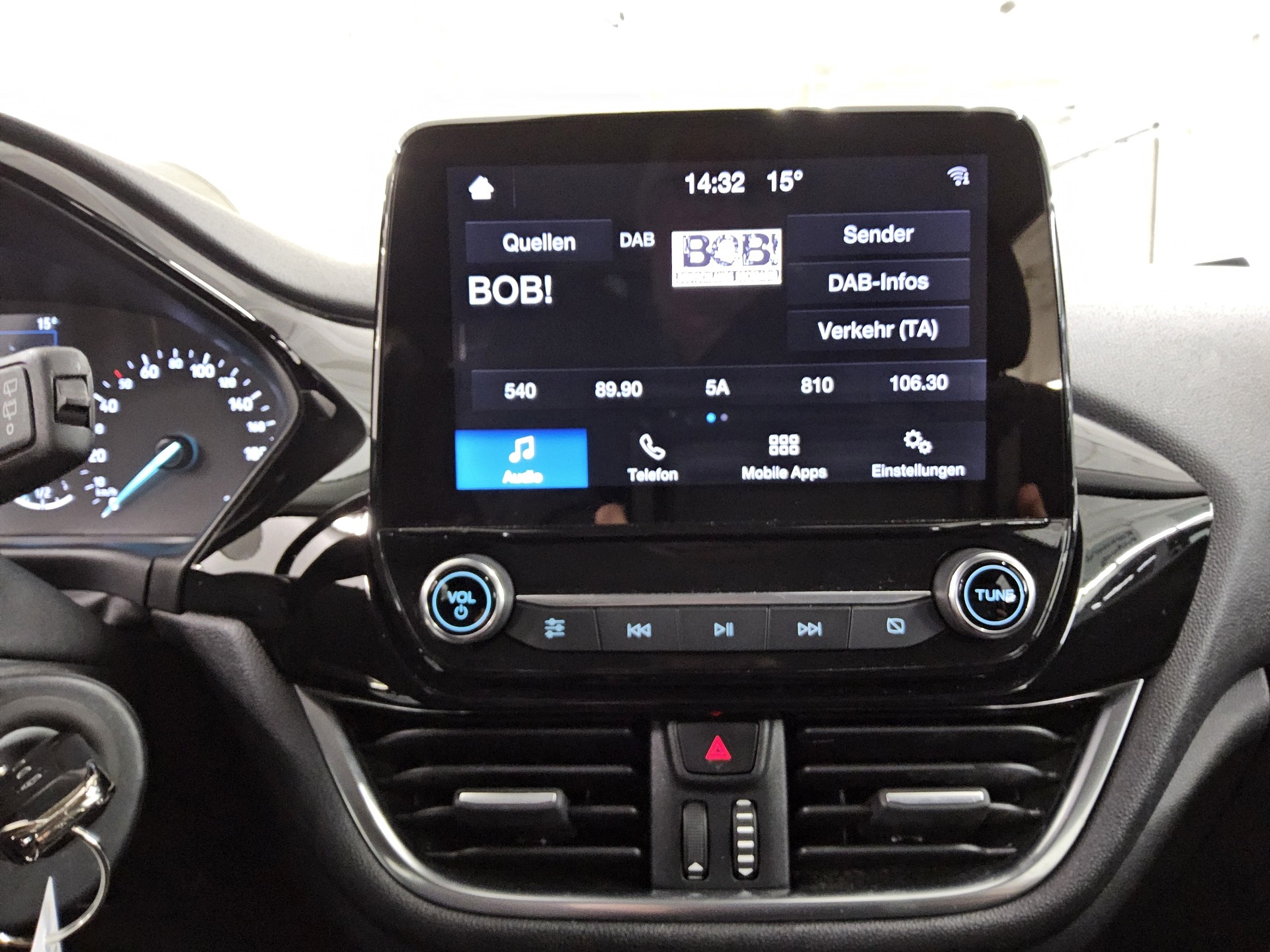 Ford Fiesta 1.1 Cool&Connect LED Shz PDC Winter-Paket 7