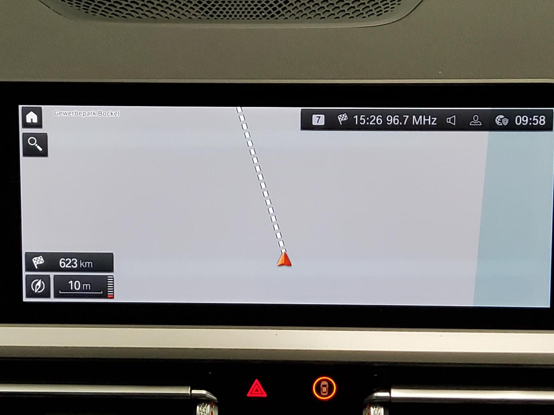 BMW 318d Touring Advantage Navi LED LC Prof. HiFi 7