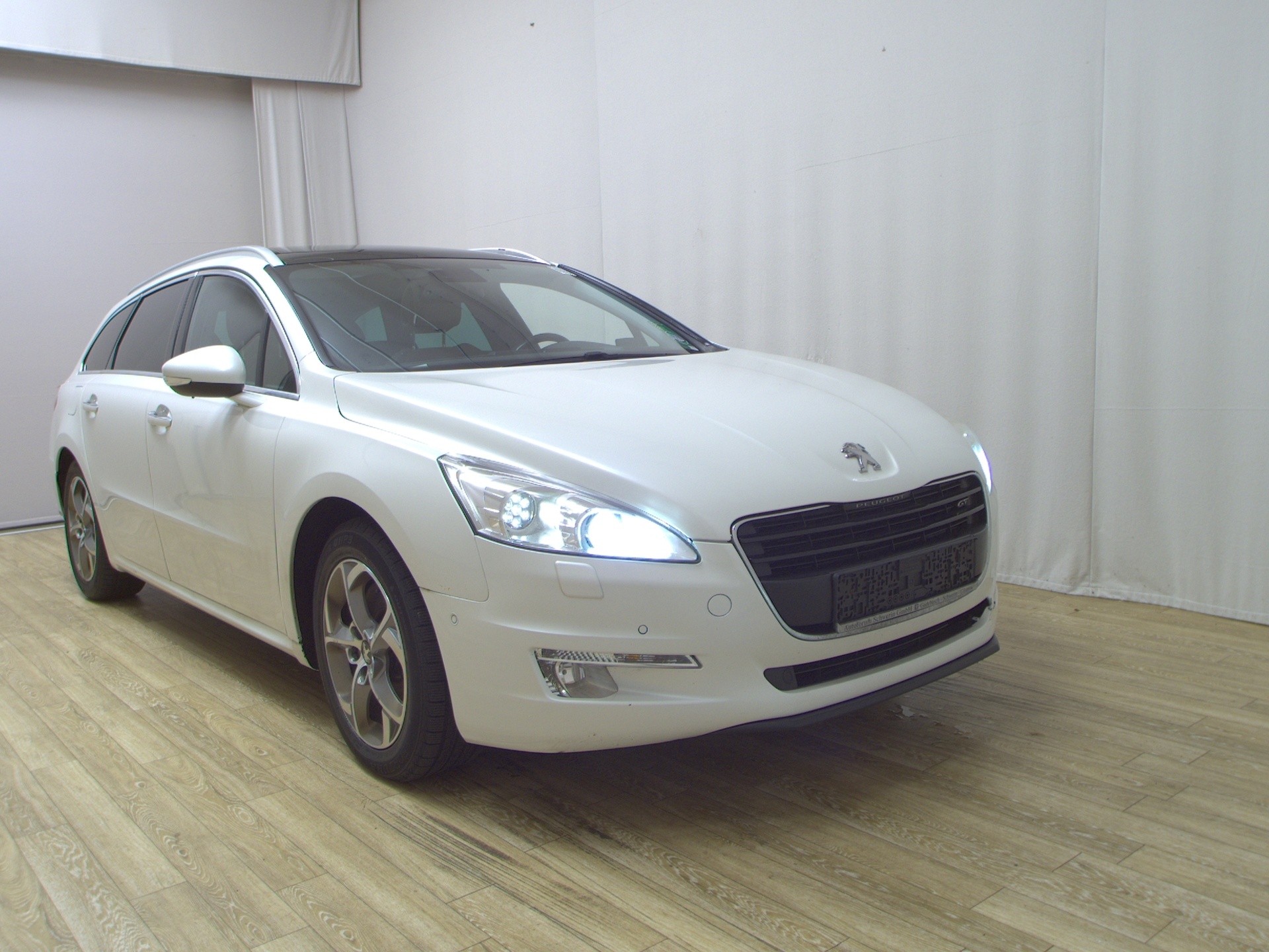 Peugeot 508 SW 2.2 HDi GT-Line AHK Leder SHZ 3