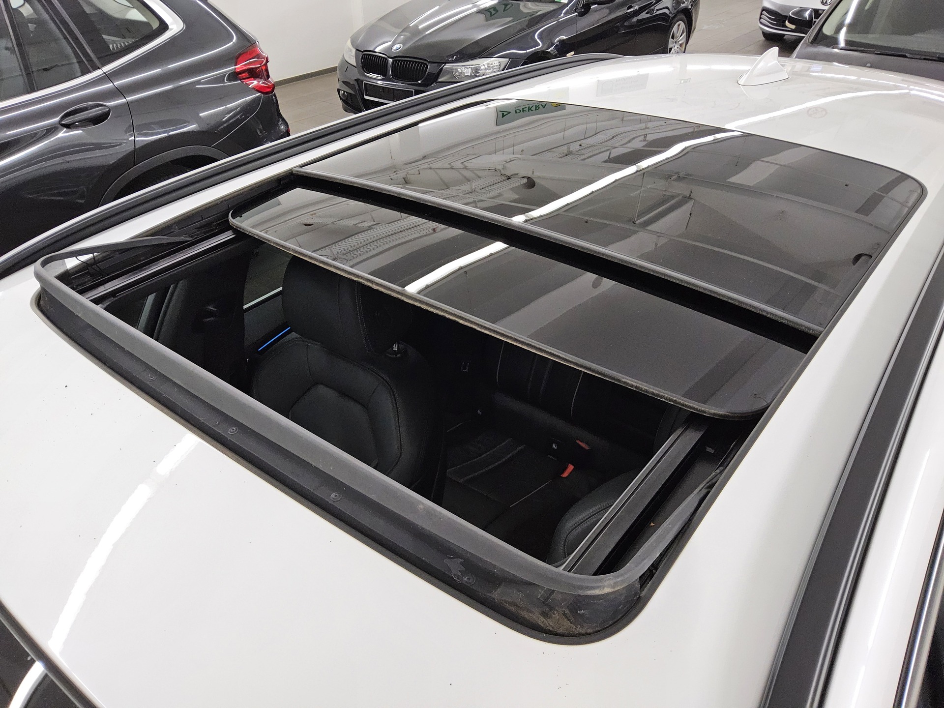 BMW 530e Touring Luxury-Line Leder LC Pro Pano LED+ 13