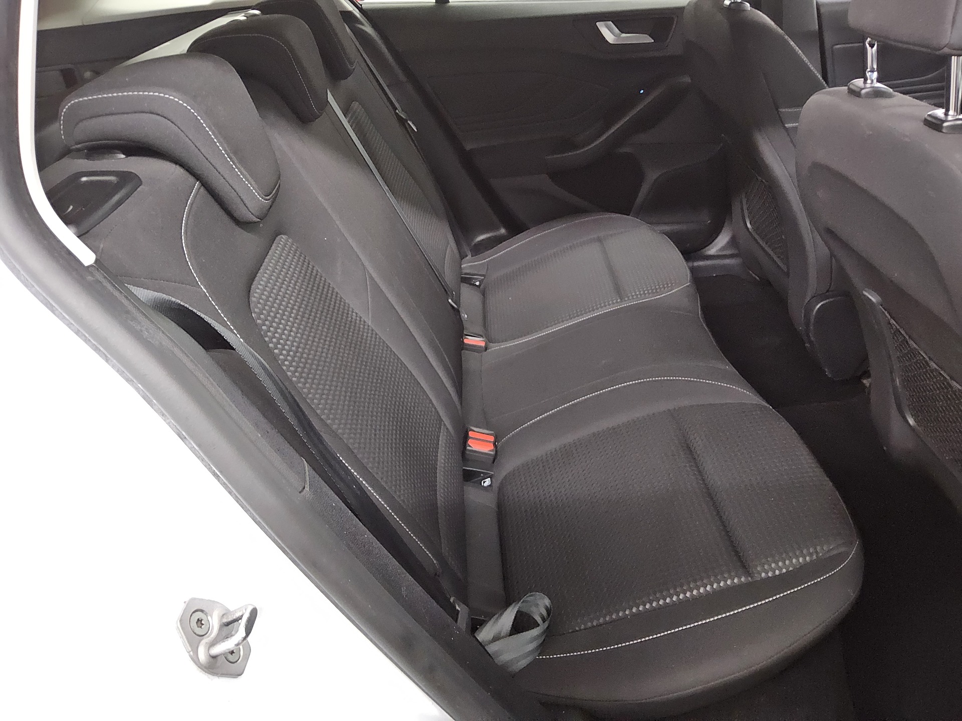 Ford Focus Turnier 1.5 EB Cool&Connect Navi LED 13