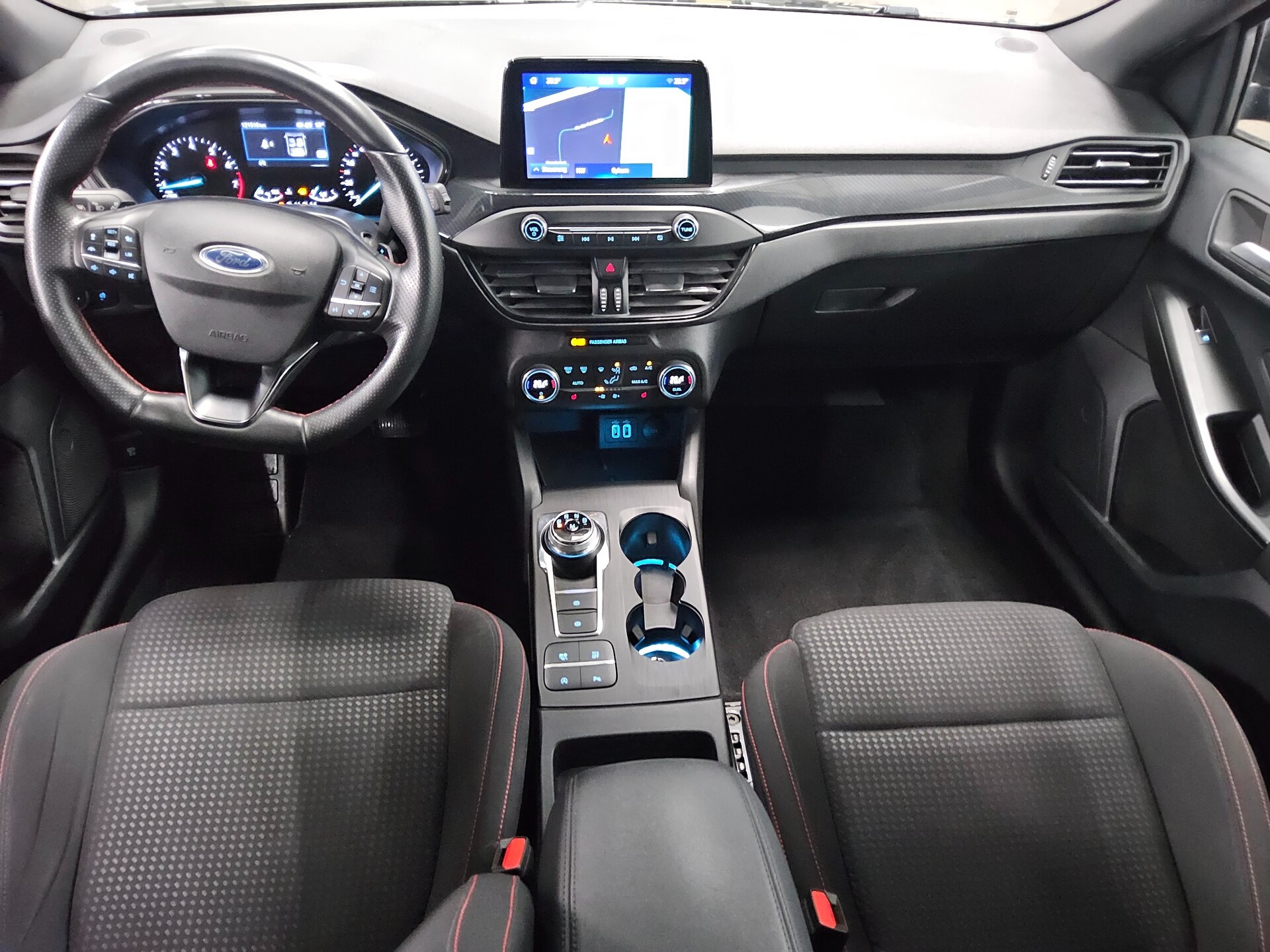 Ford Focus Turnier 1.0 EB ST-Line ACC LED Navi RfK 5