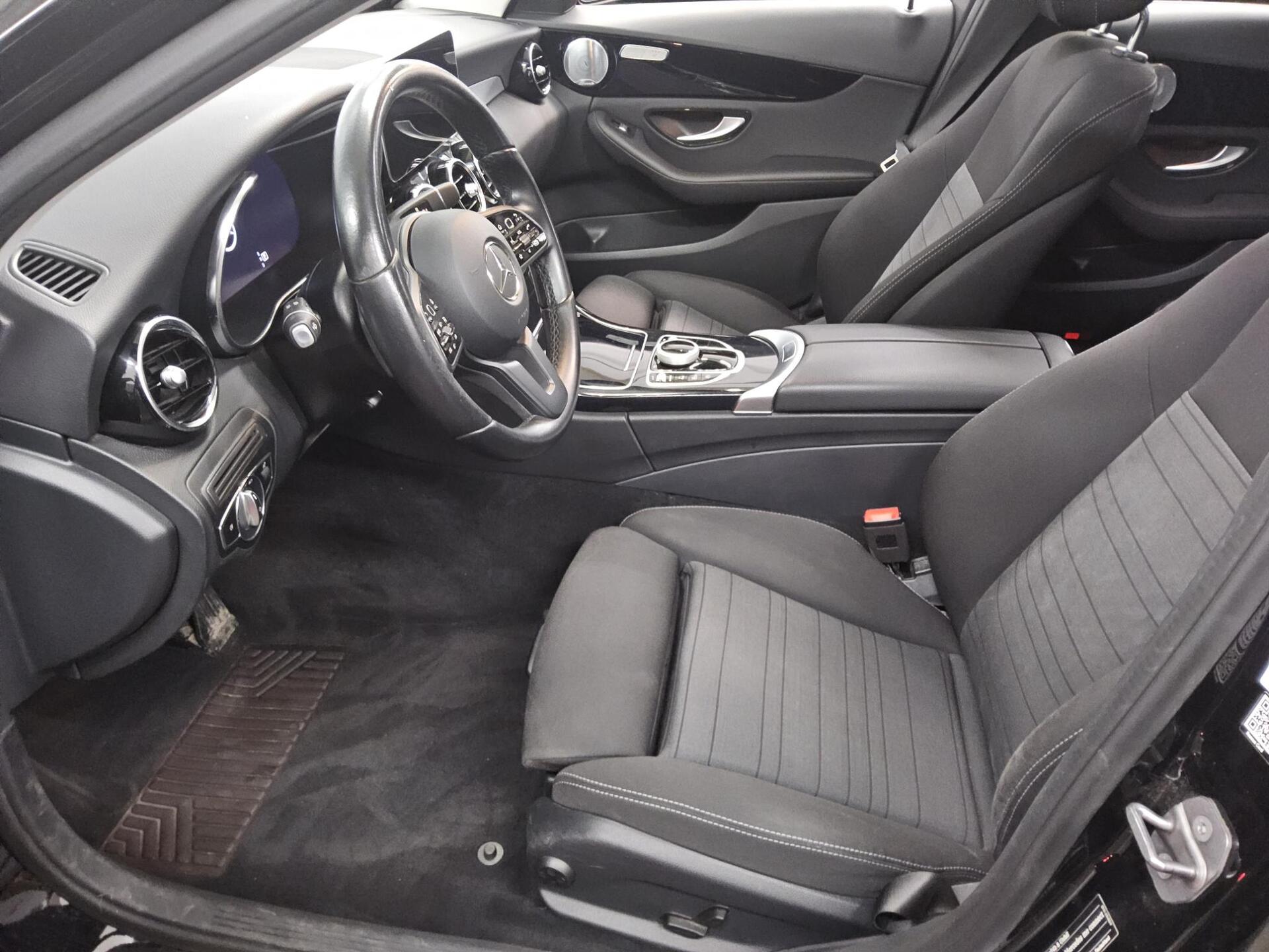 Mercedes-Benz C 220 T d Avantgarde Navi Burmester Widesc. Pano 9