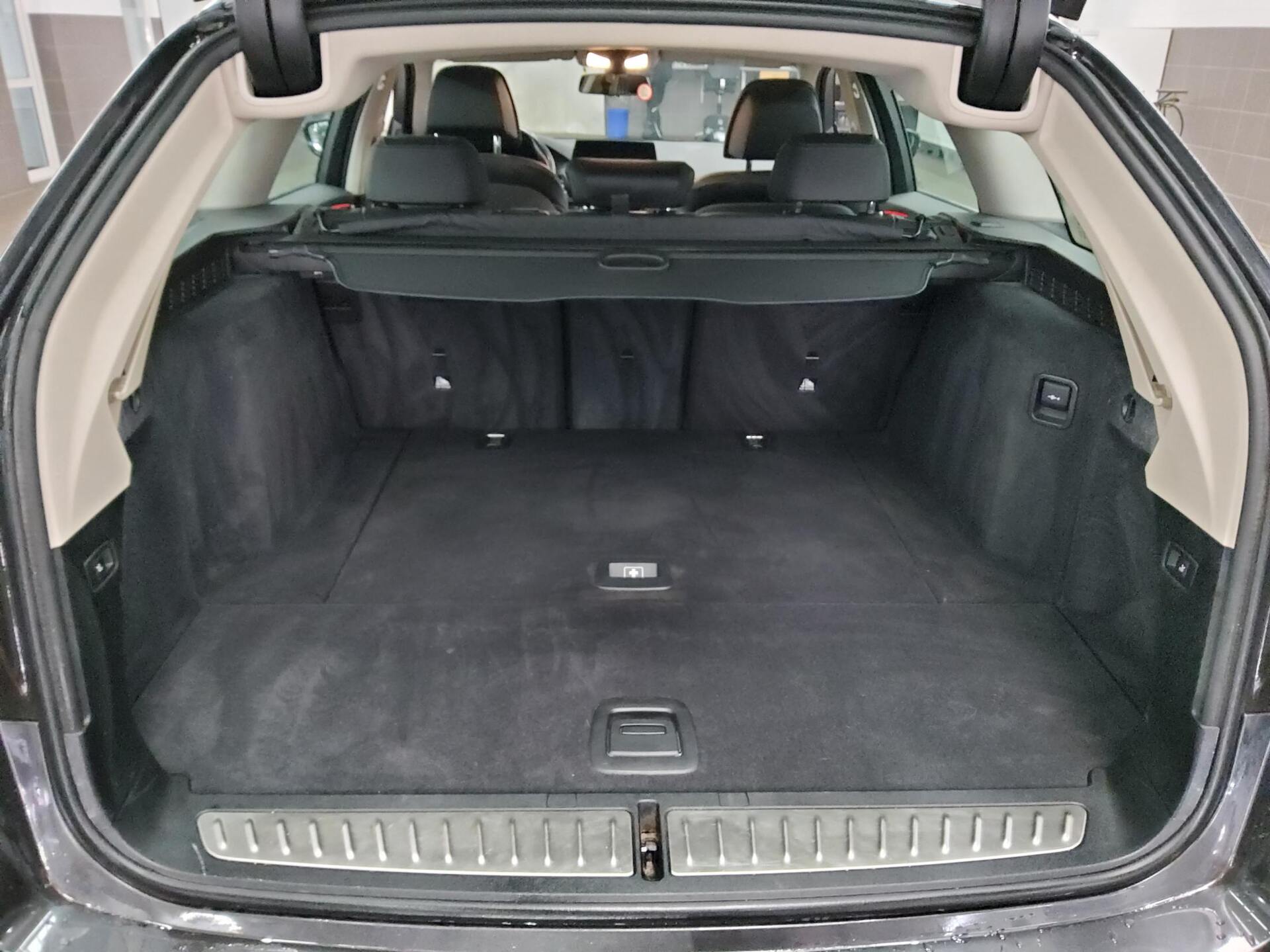 BMW 540d Touring xDr Sport-Line Navi LED LC Pro HuD 12